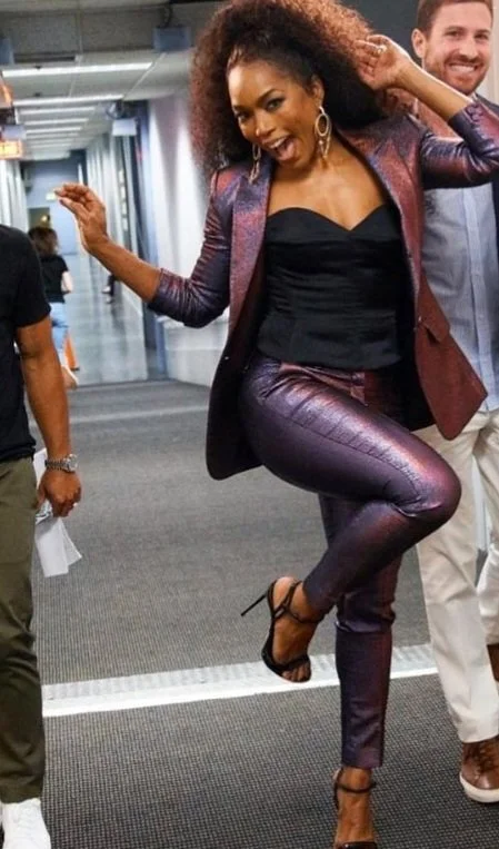 Angela basset x ikonastas.jpg