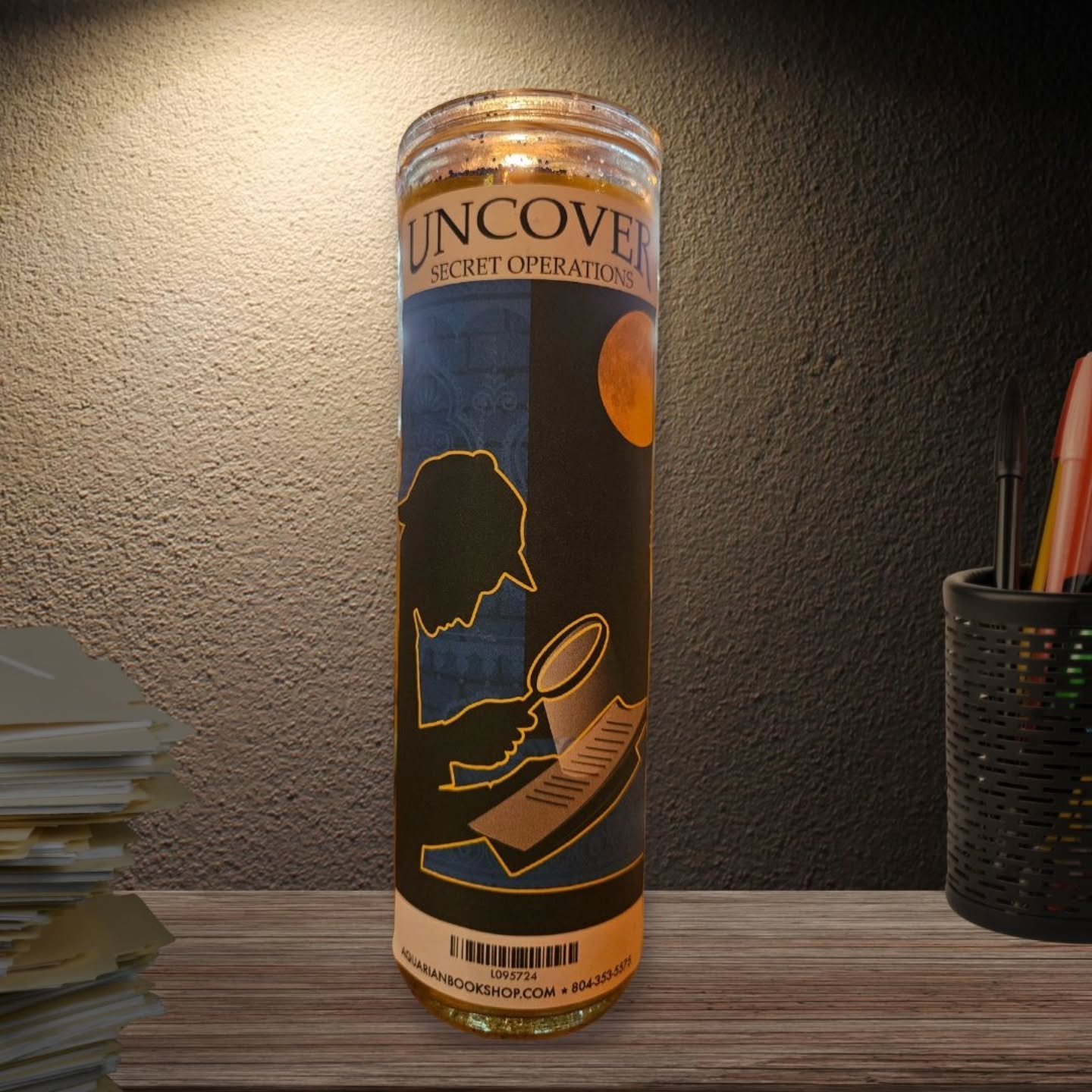 Reveal hidden truths with our Uncover Secret Operations 7 Day Dressed Candle! 🔍🧐

#aquarianbookshop #candlemagic #revealthetruth #rvalocalbusiness #rvacrystalshop