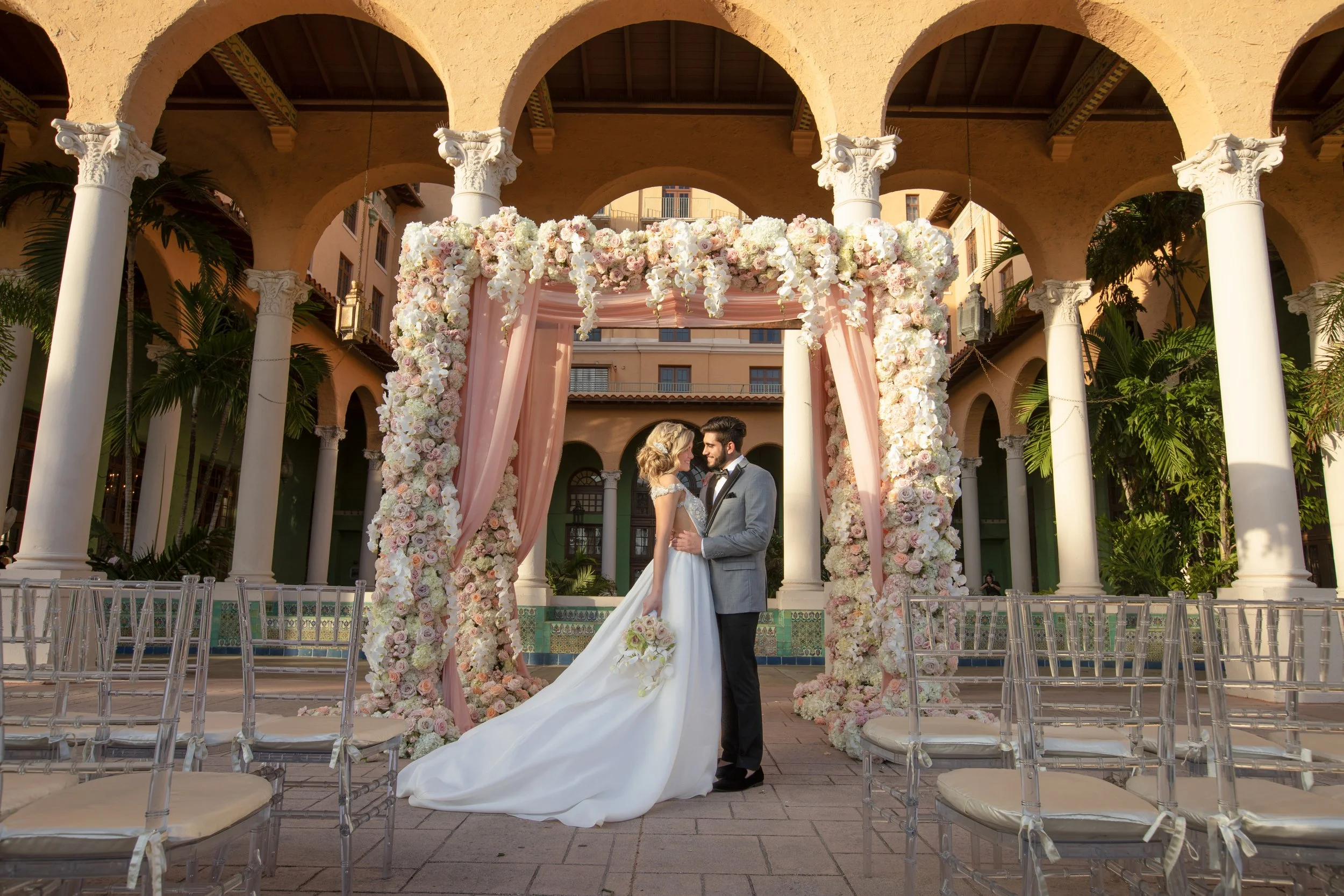 The-bloomerati.com-weddings-Bella-collina.jpg