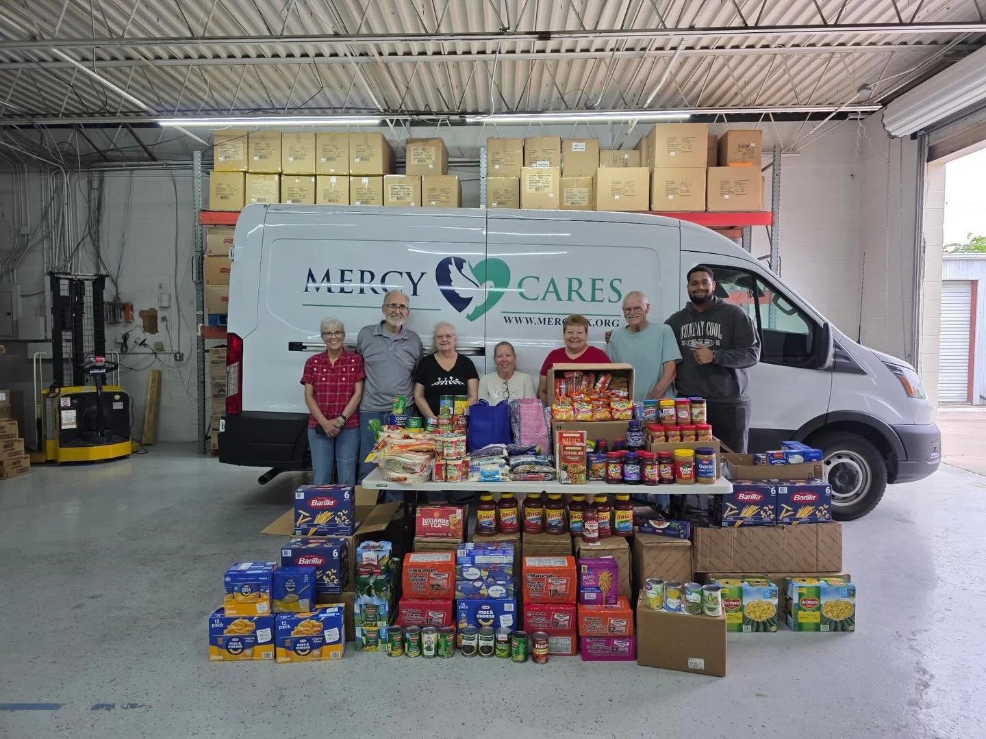 UPDATE - LENT FOD DRIVE 

Thanks to our amazing church family &amp; all who participated! 🙏

Because of your love we were able to donate 2 TRUCK LOADS of over 1,000 food items to @mercycarestx 

Each week Mercy Cares provides meals to kids K-12 that