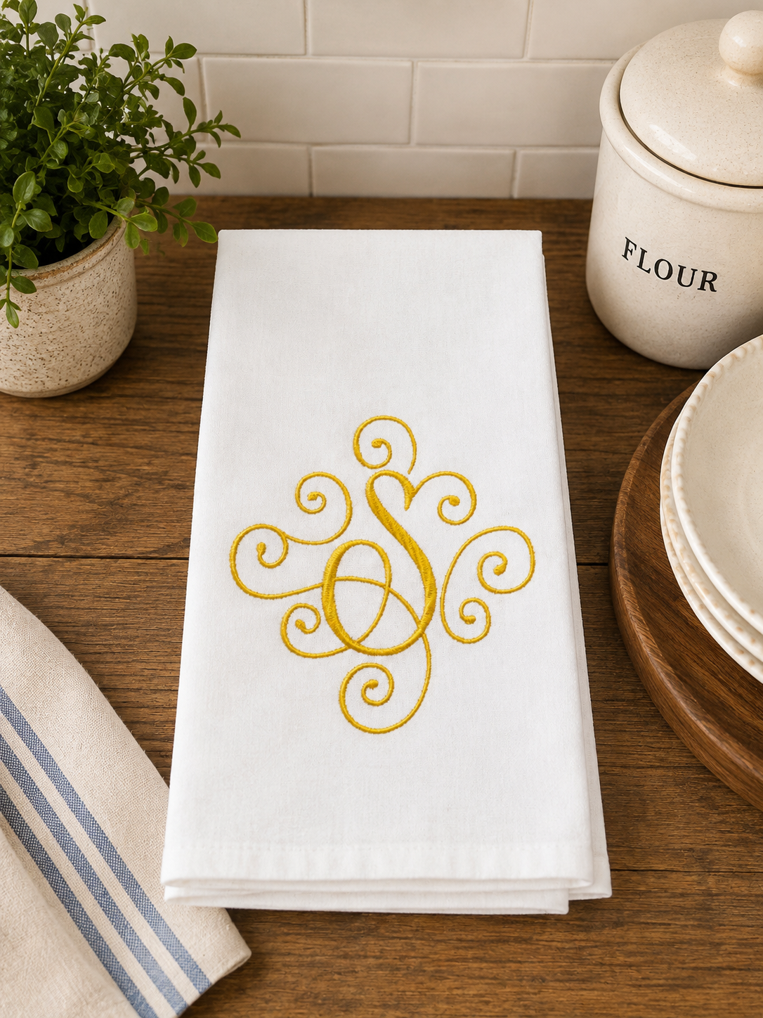 Swirl Monogram Towel Version 2.png