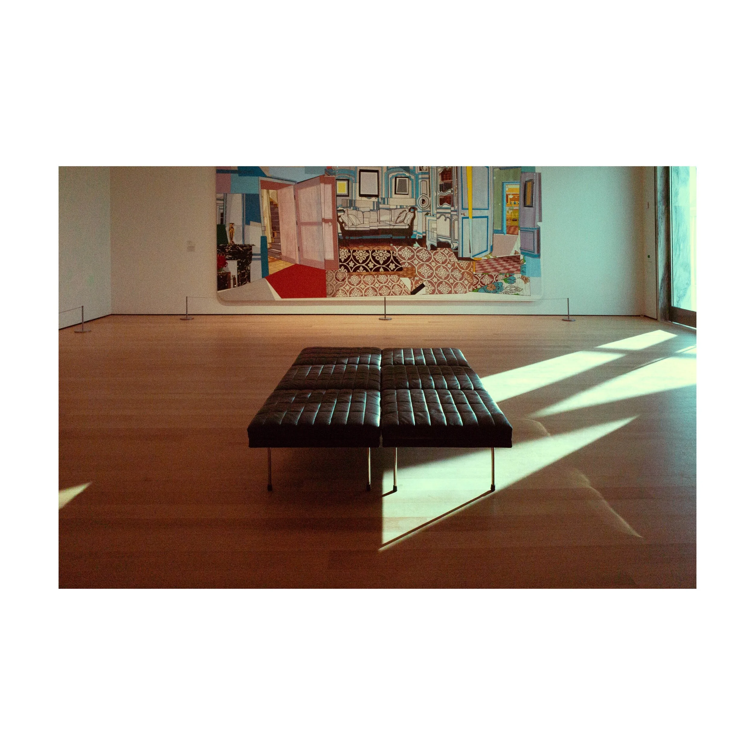 @buffaloakgartmuseum 

#akg #artmuseum #bench #afternoon #ricoh #gr #grphotography #ig_captures