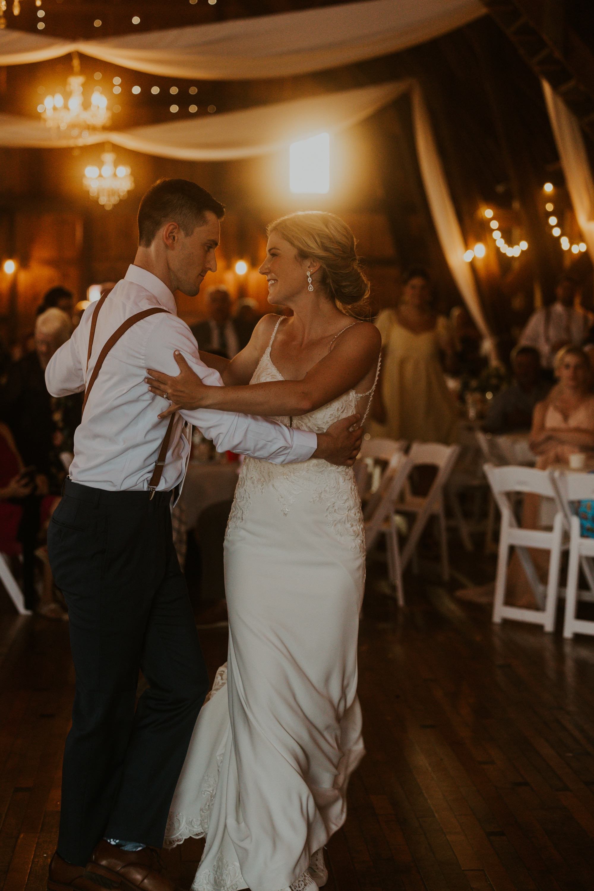 bride and groom dancing.jpg