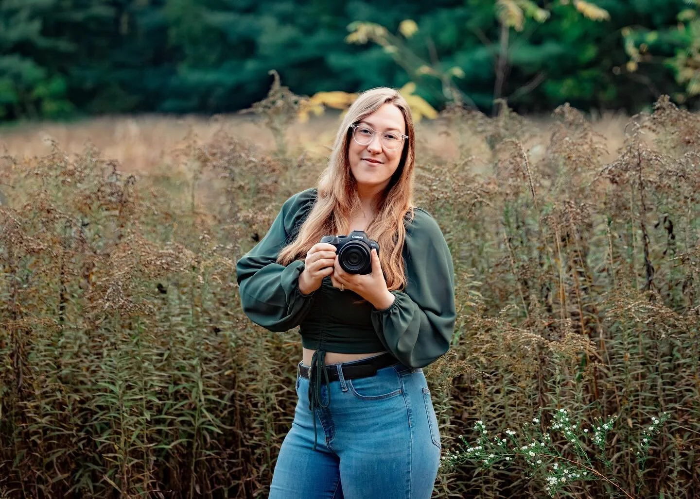 So many new faces in here! It&rsquo;s time for a re-introduction. 

Hello! Thank you for stopping by my business page. My name is Kimberly Johnson and I am a lifestyle photographer located in Southwest, Michigan. I am so excited that you are here!

I