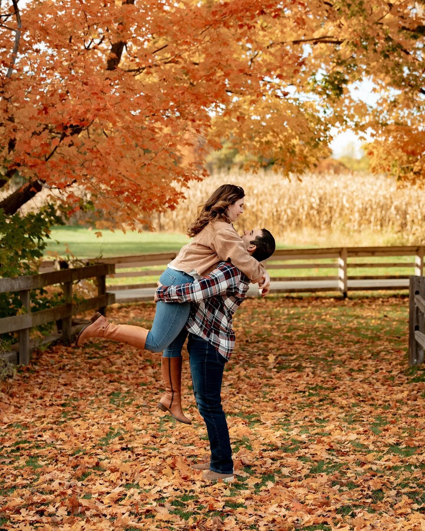 Hands down one of the cutest families I&rsquo;ve ever had in front of my camera. I mean come on 🥹😍
-
-
-
-
#threetenstudios #family #familyphotographer #michigan #michiganphotographer #lifestyle #lifestylephotography #southwestmichigan #photoofthed