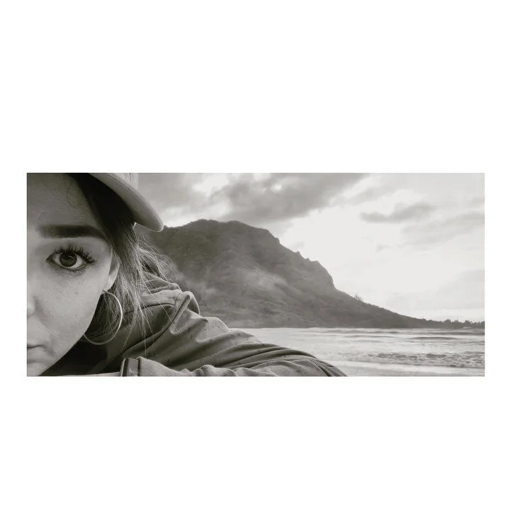 &quot;E nānā aʻe nō ho i 'olua lā, aia ka Nāulu, ke ʻoni i mua o Kualoa; hele nō ke kualau, hele nō ka Nāulu ka makani e hāpaipai mai ana; ua ʻike ʻia kekahi o 'olua,&rdquo; a hū aʻela ko mākou ʻaka.... Kāʻalo aʻela 'o Ka'aawa, aia 'o Kahana ke ho'op