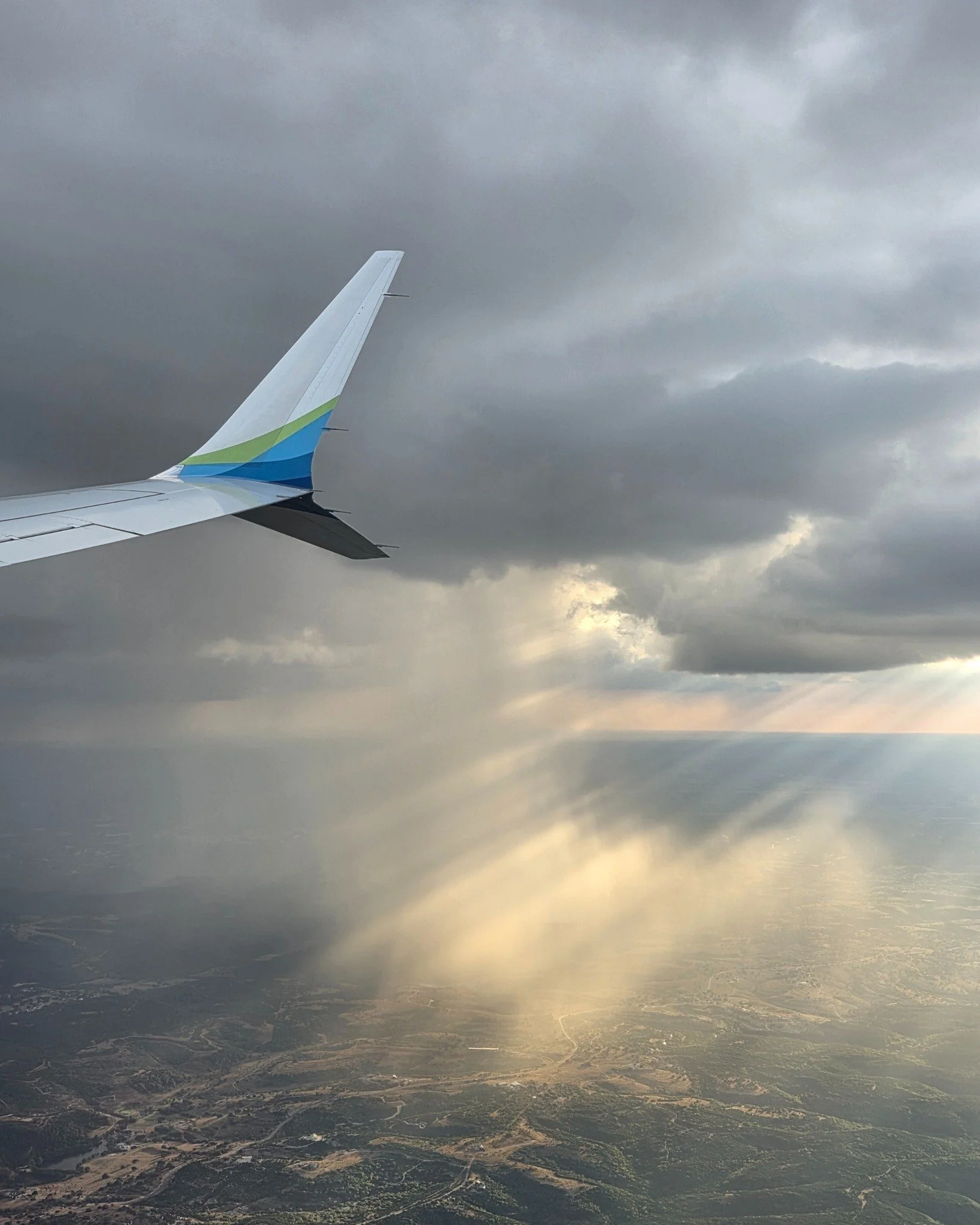 Autumn Reflections &amp; Libra New Moon

As light turns to dark, we must trust that all will be ok, and the light will return when these seasons are complete. In modern society, it isn't quite as important as it once was, but some of us may still fin