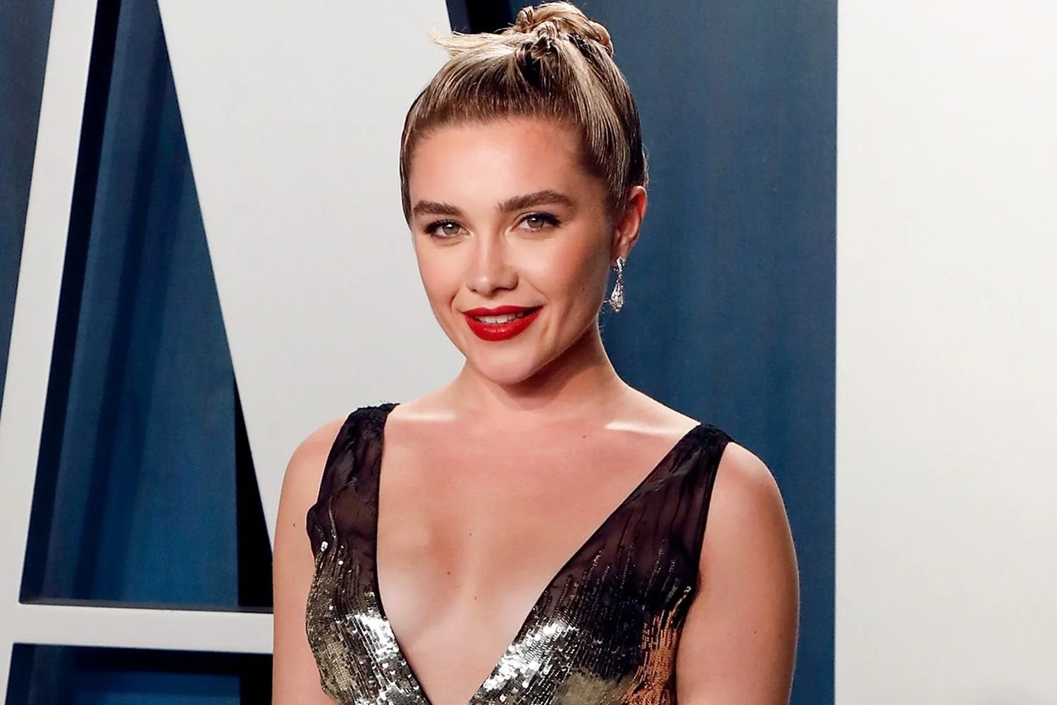 Florence-Pugh-1816d00fce2e4b5ba4fea69b854936a1.jpg