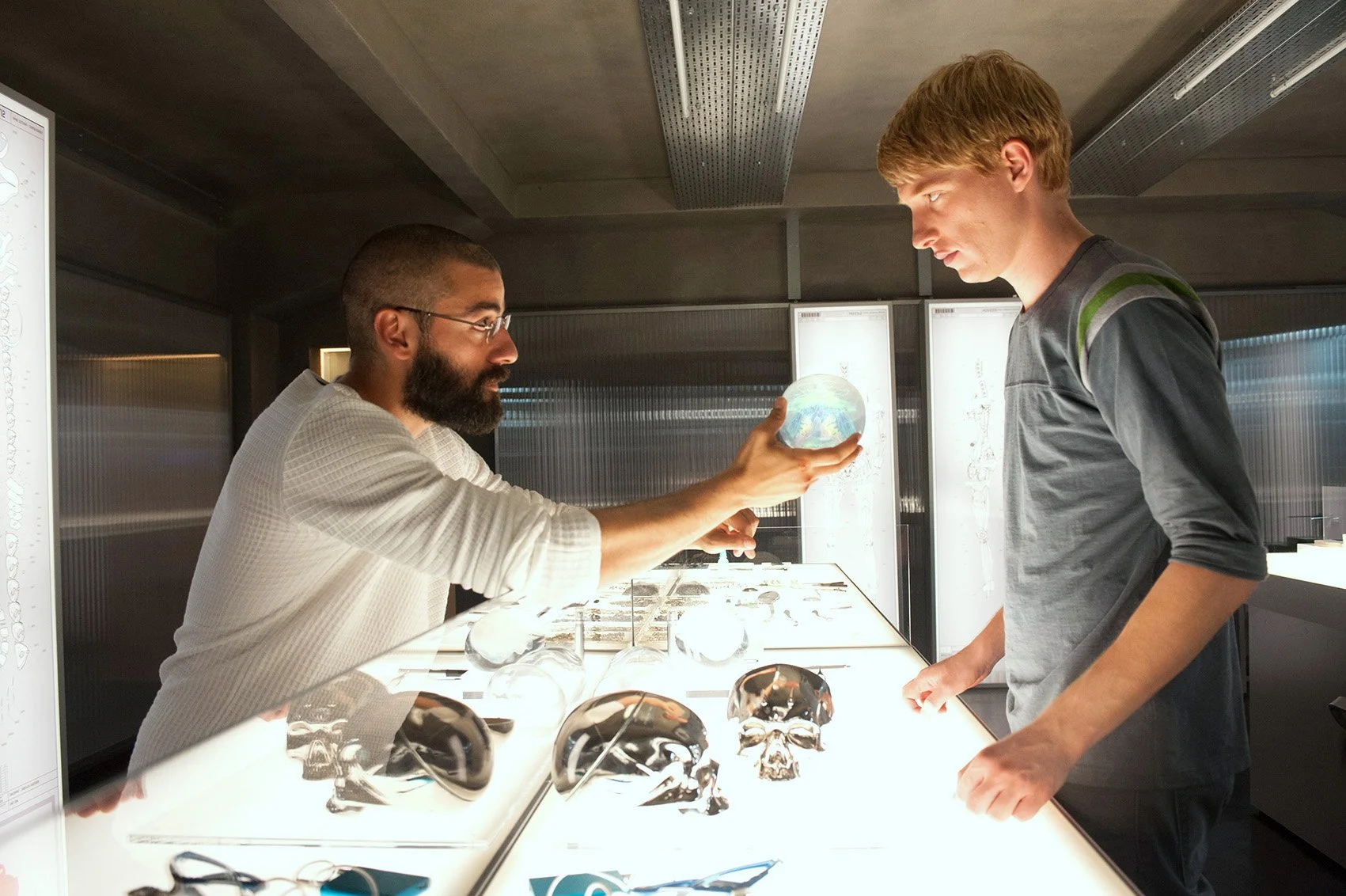 In Praise of Alex Garland's (Cerebral) Sci-fi Chamber Piece: Ex Machina