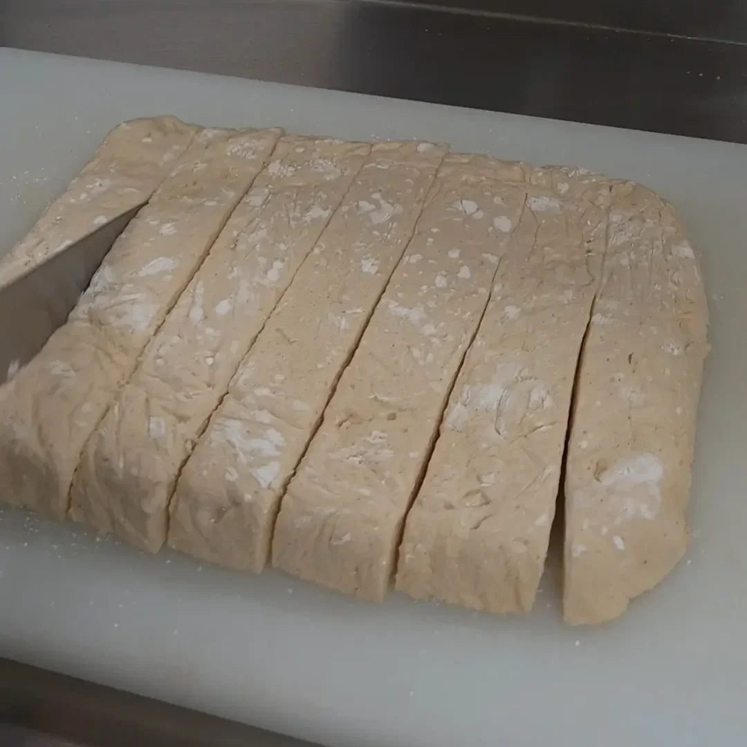 Fluffy sugar-free maple marshmallows cut into squares on a lined tray, ready for Christmas gifting or Rocky Road.