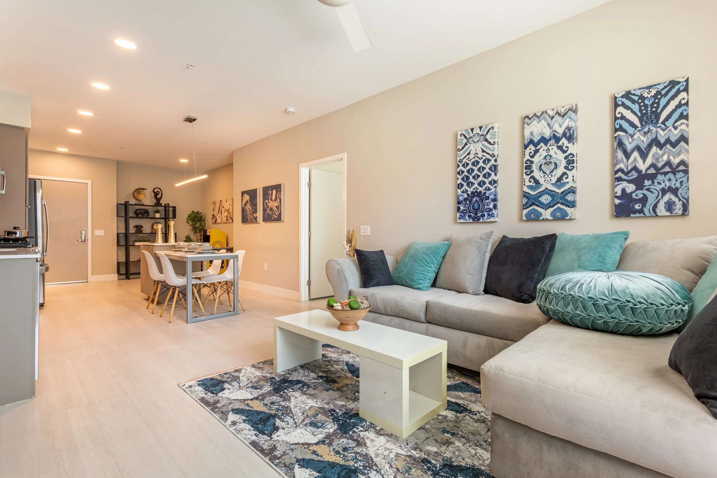 1912 S Jacaranda St #325-6.jpg