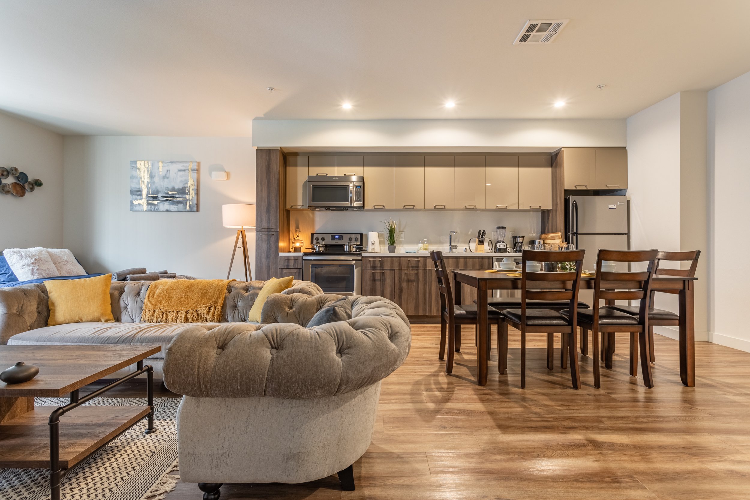 1515 Wilshire Blvd. #524-8.jpg