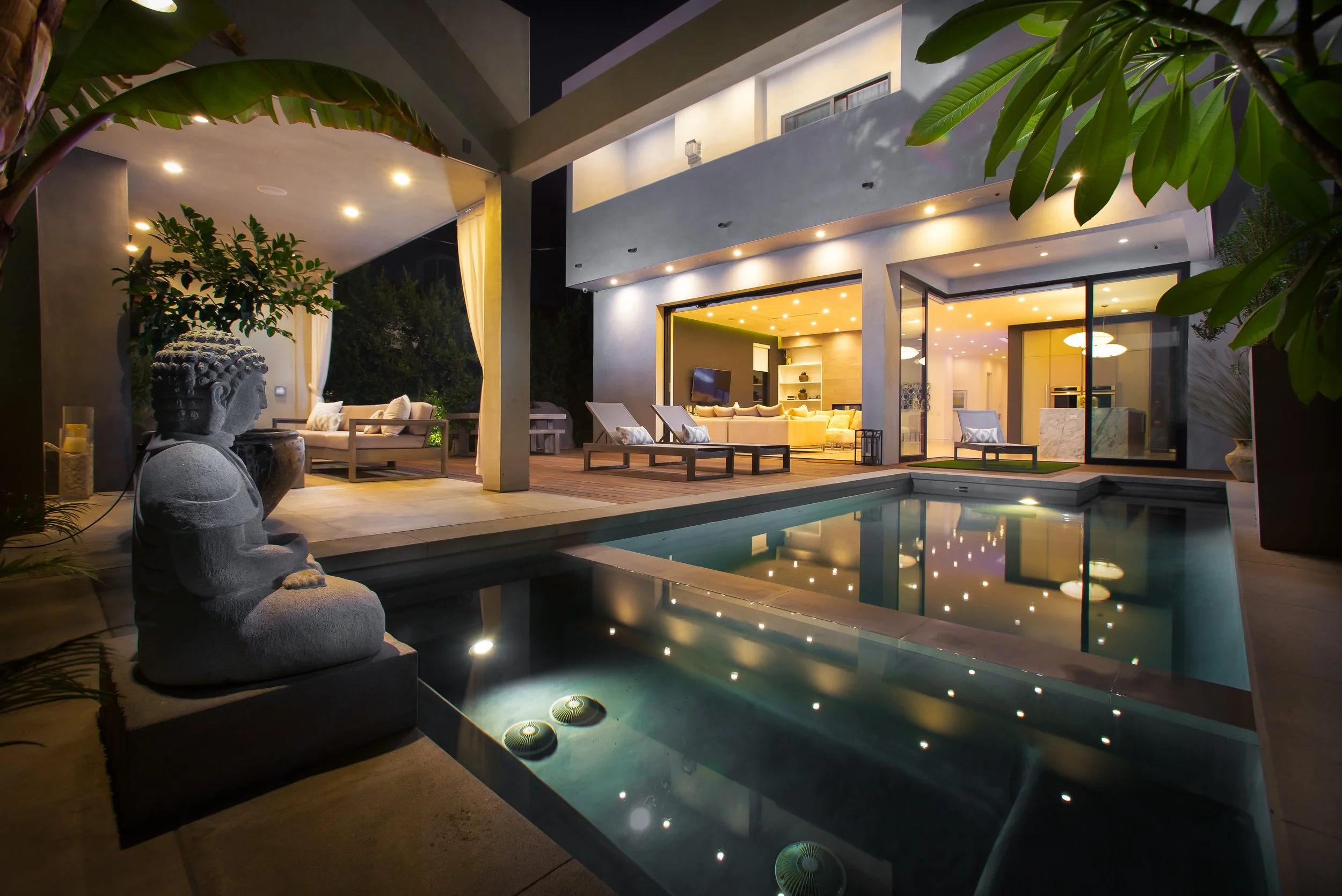 Luxury Houses