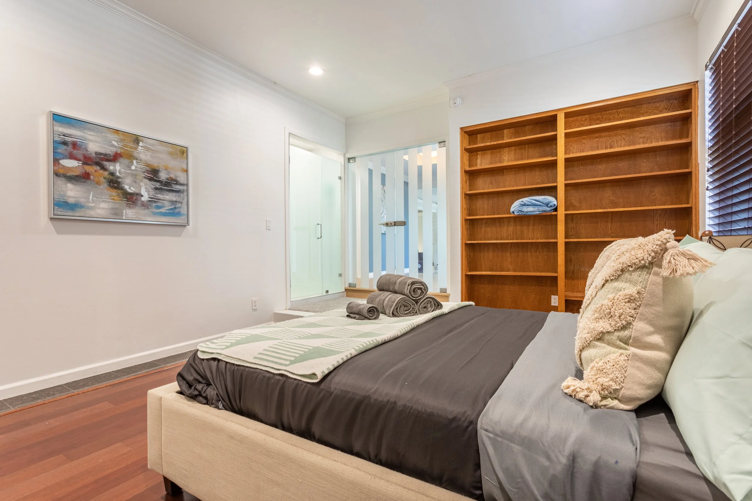 370 S Elm Dr.-10.jpg