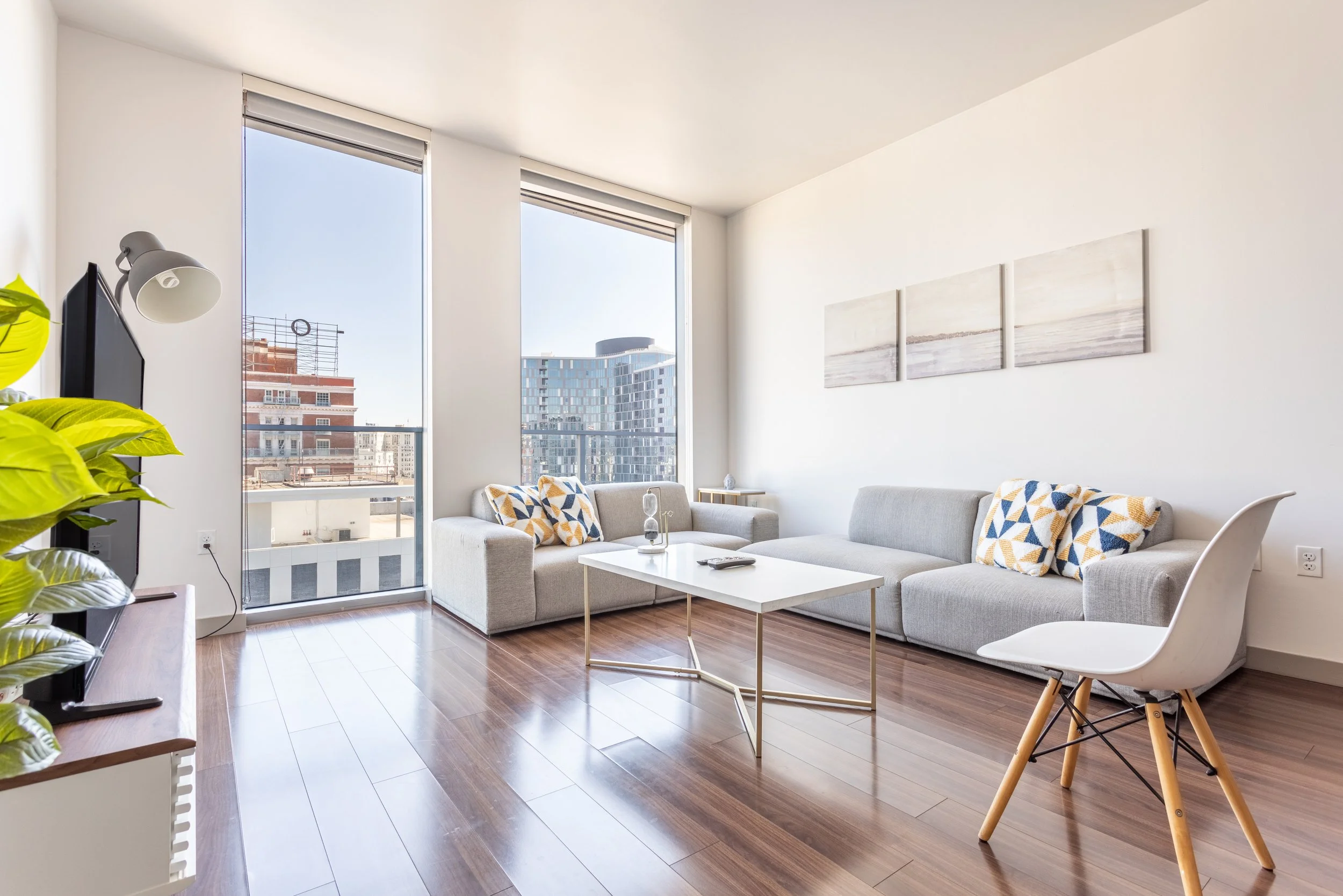 3033 Wilshire Blvd-9.jpg