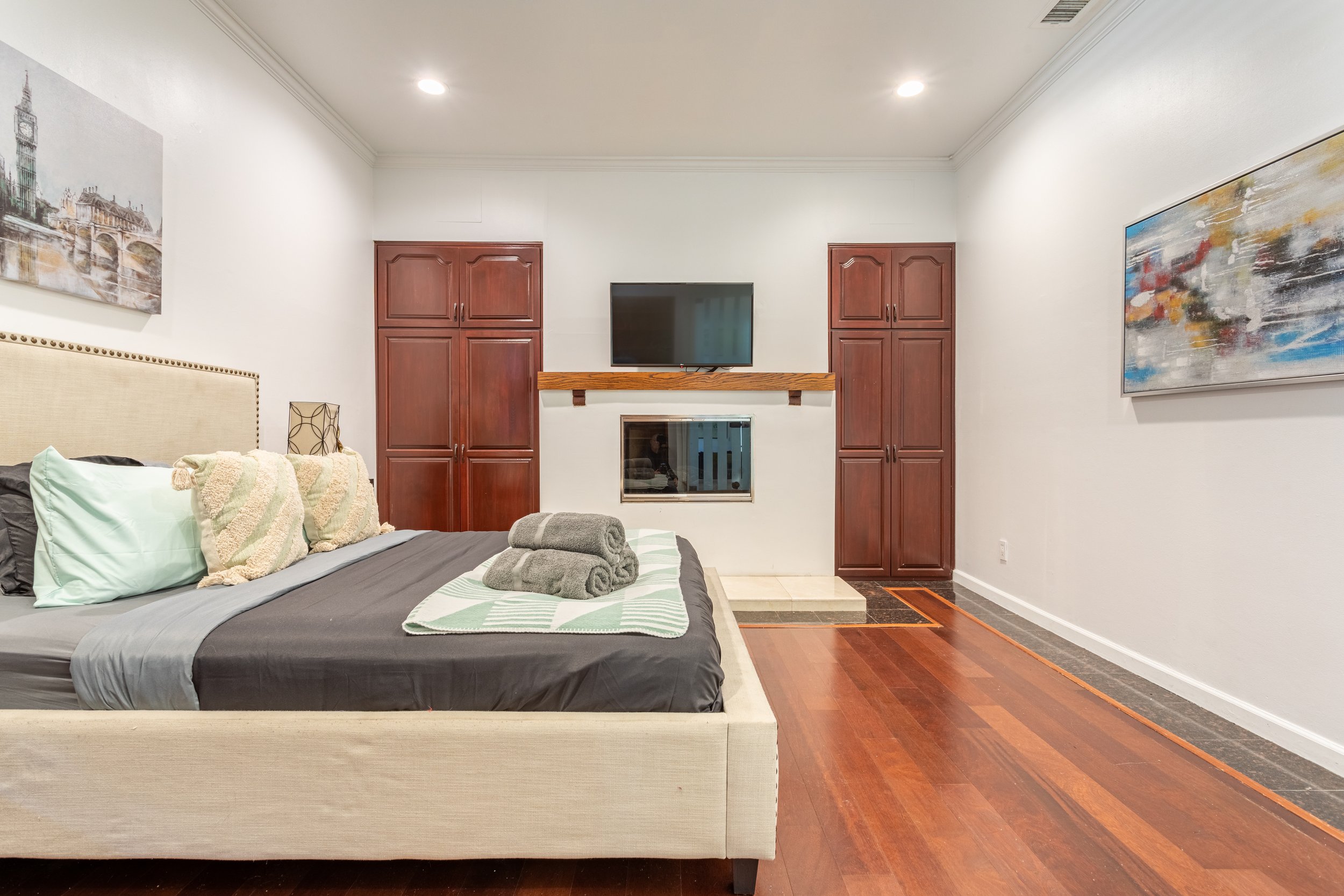 370 S Elm Dr.-12.jpg