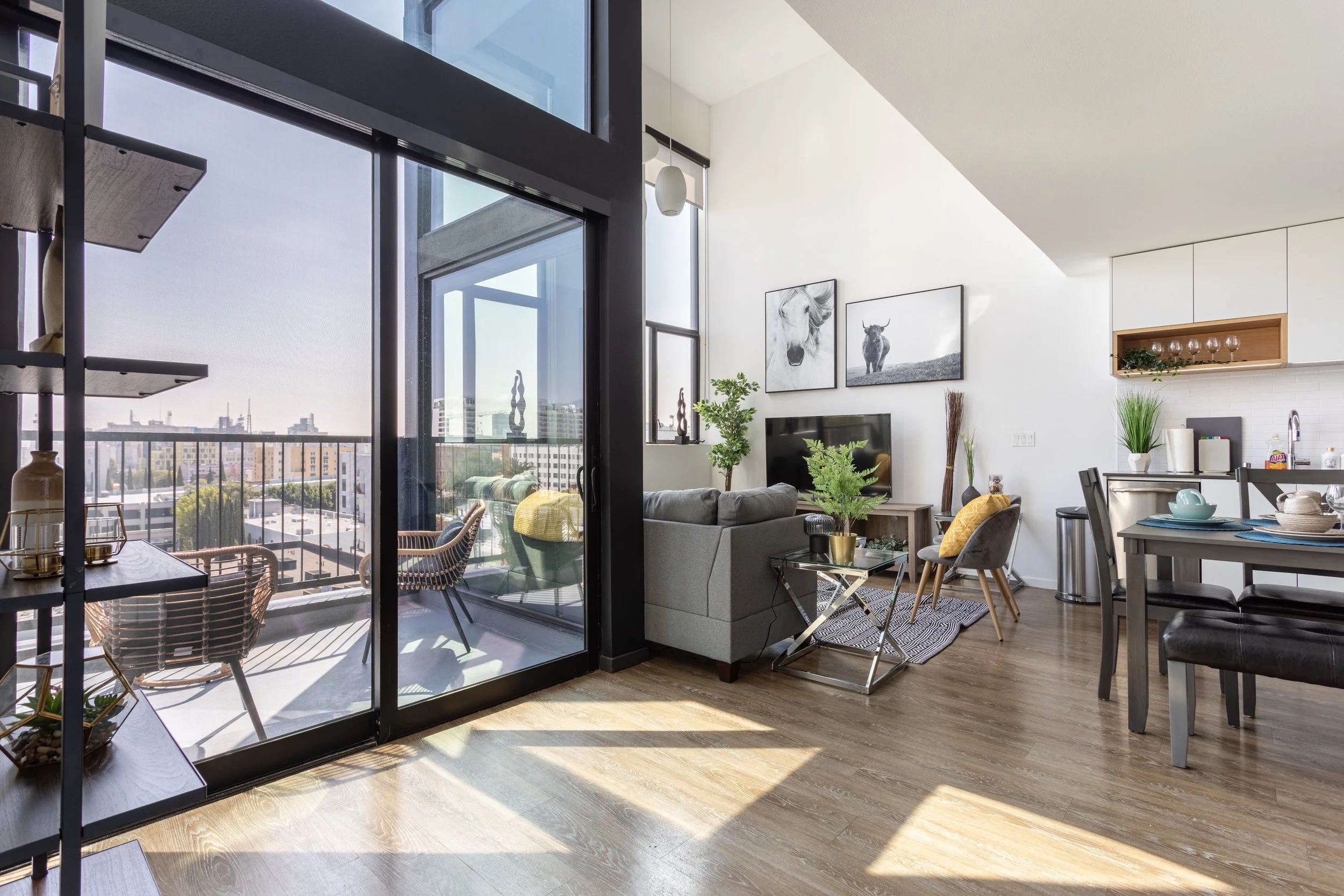 1737 N Las Palmas Ave. #PH5-4.jpg