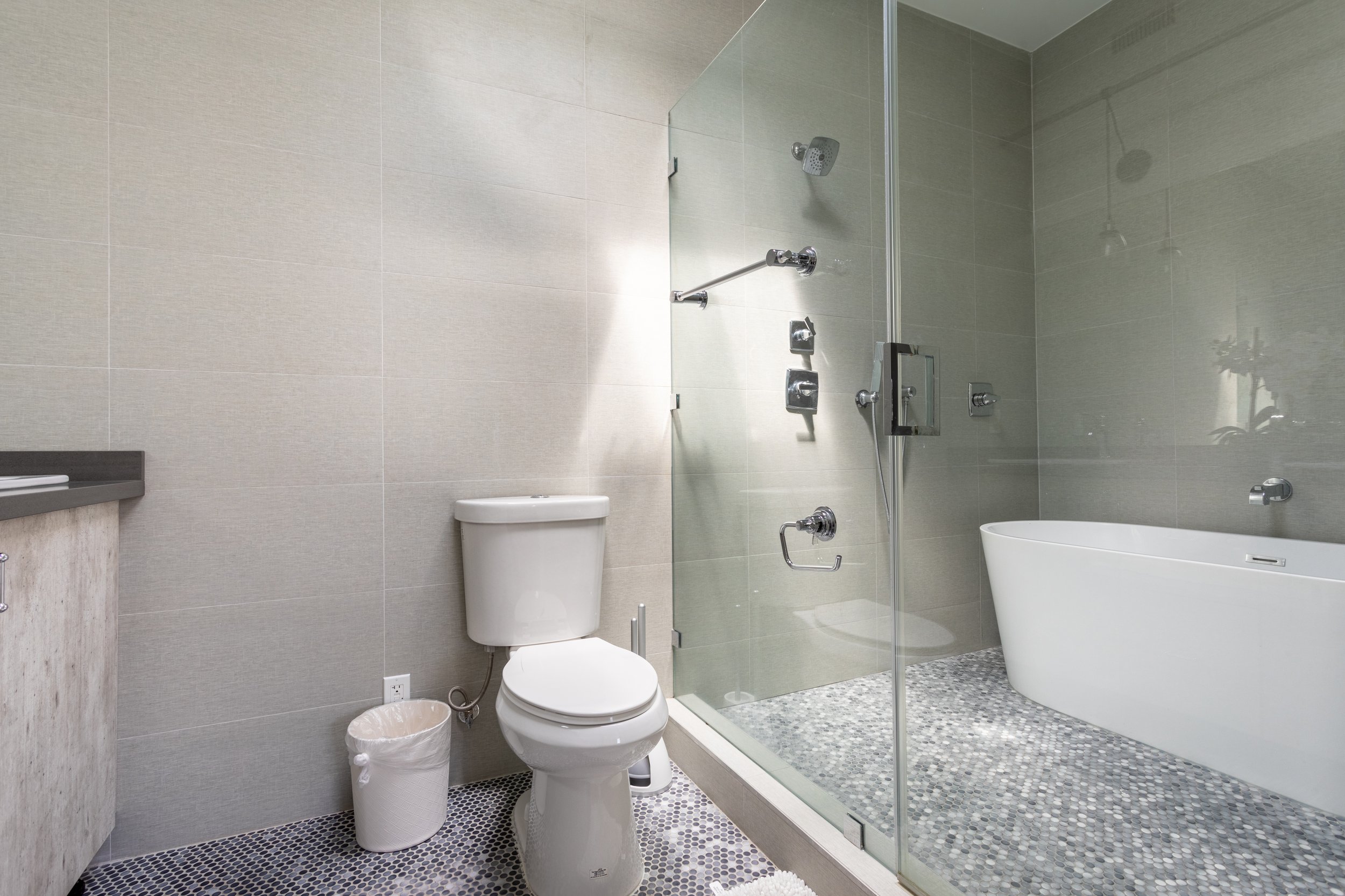 756 N Wilton Pl-23.jpg