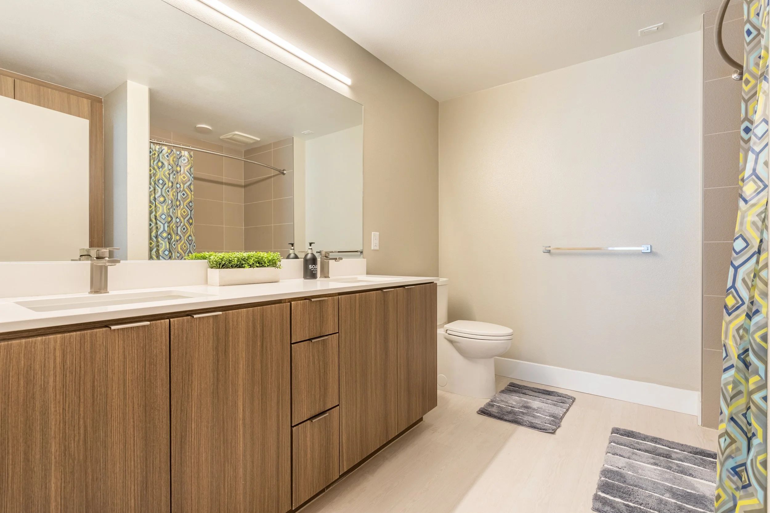1912 S Jacaranda St #325-12.jpg