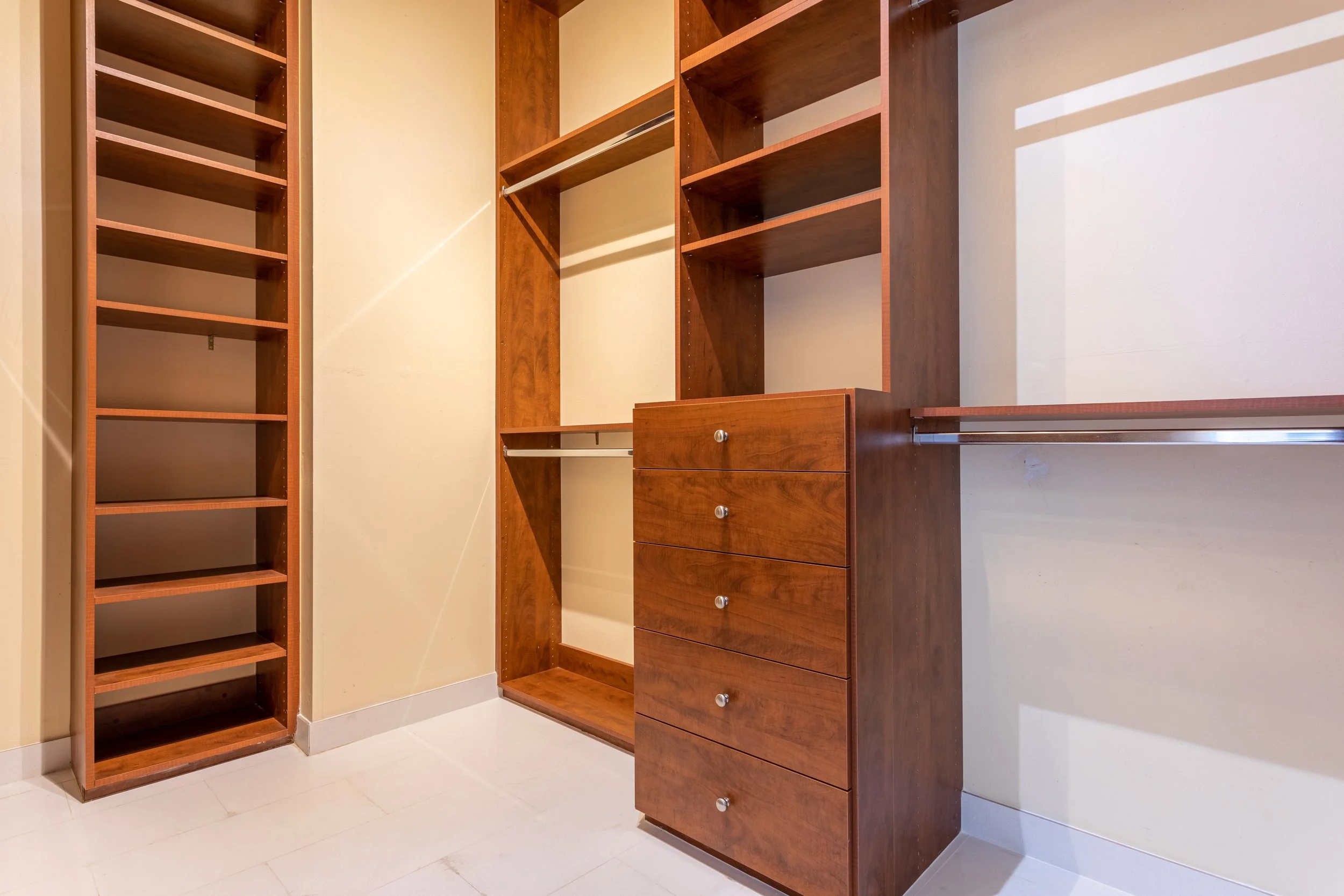 370 S Elm Dr.-27.jpg