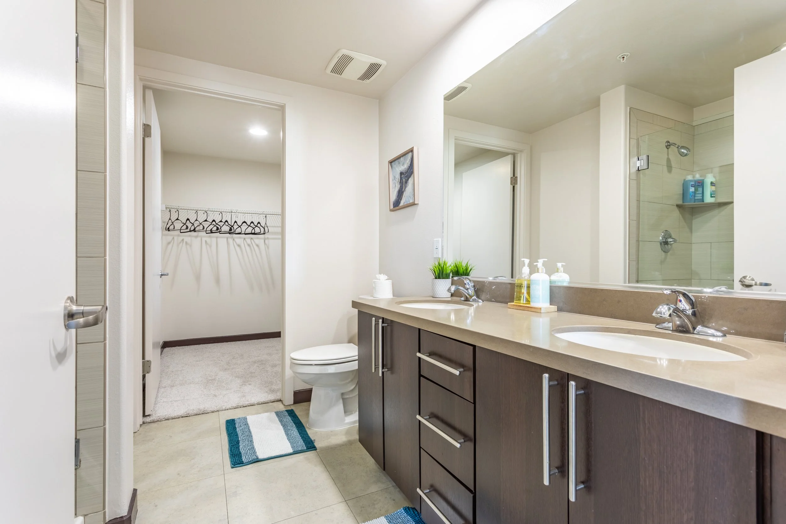 1234 N La Brea Ave. #435-14.jpg