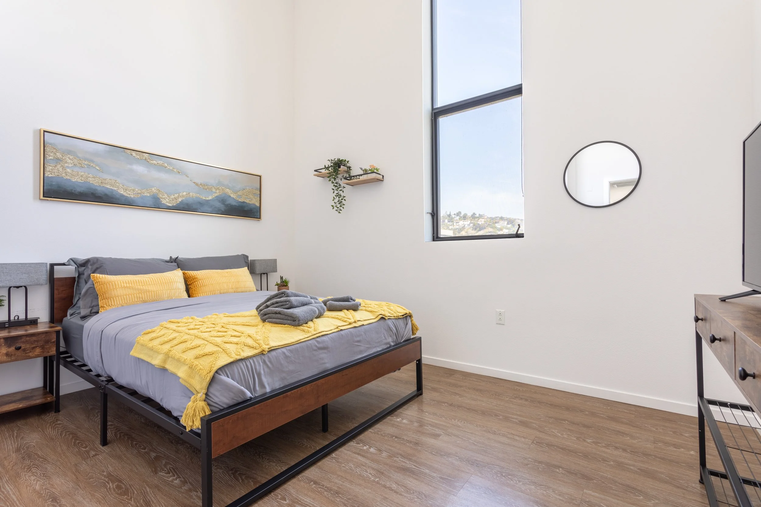 1737 N Las Palmas Ave. #PH5-16.jpg