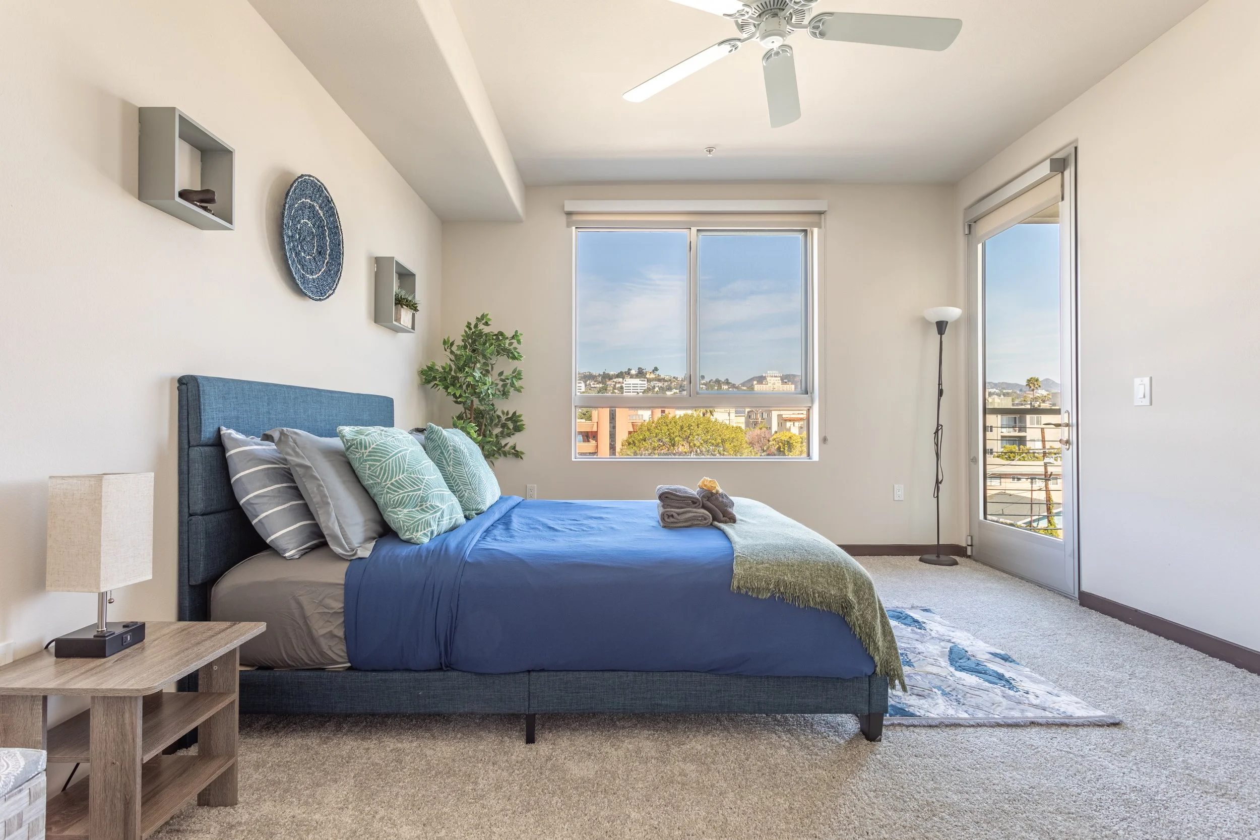 1234 N La Brea Ave. #435-17.jpg
