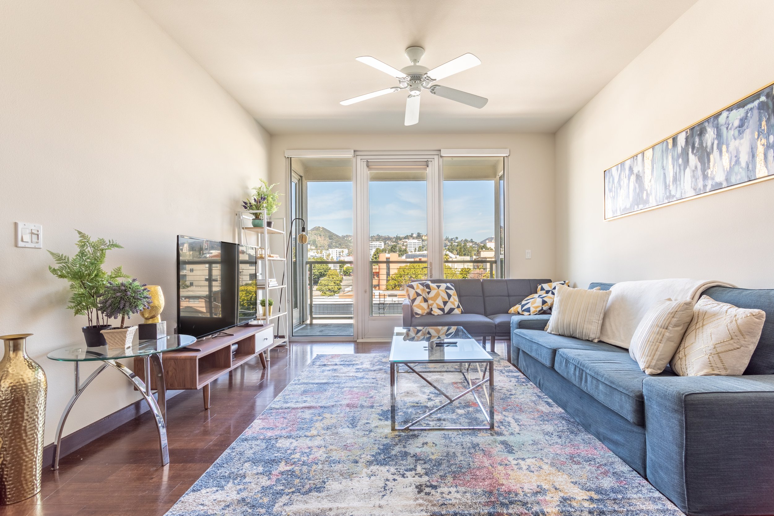 1234 N La Brea Ave. #435-5.jpg