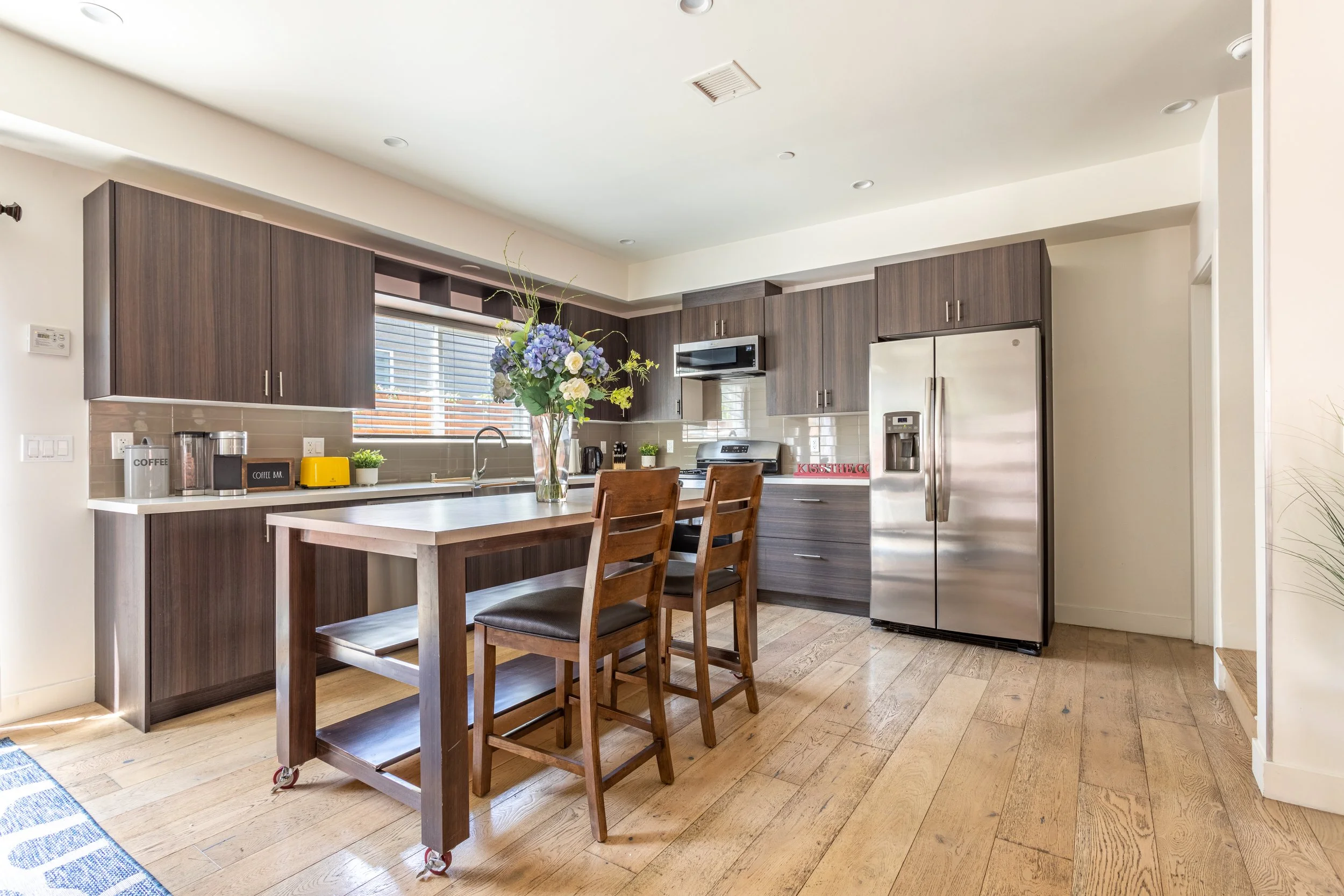 756 N Wilton Pl-4.jpg