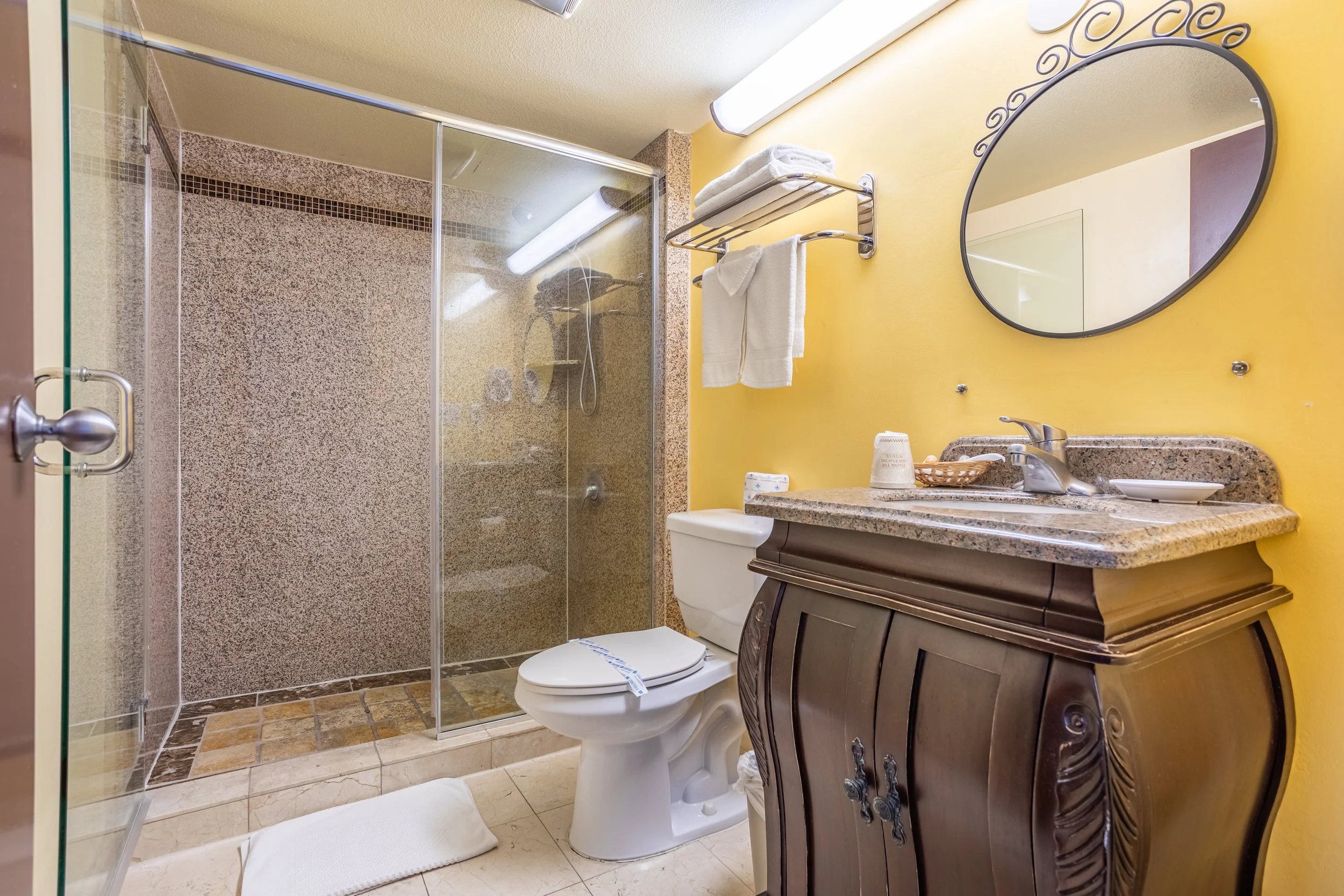 3411 W Olympic Blvd.-9.jpg
