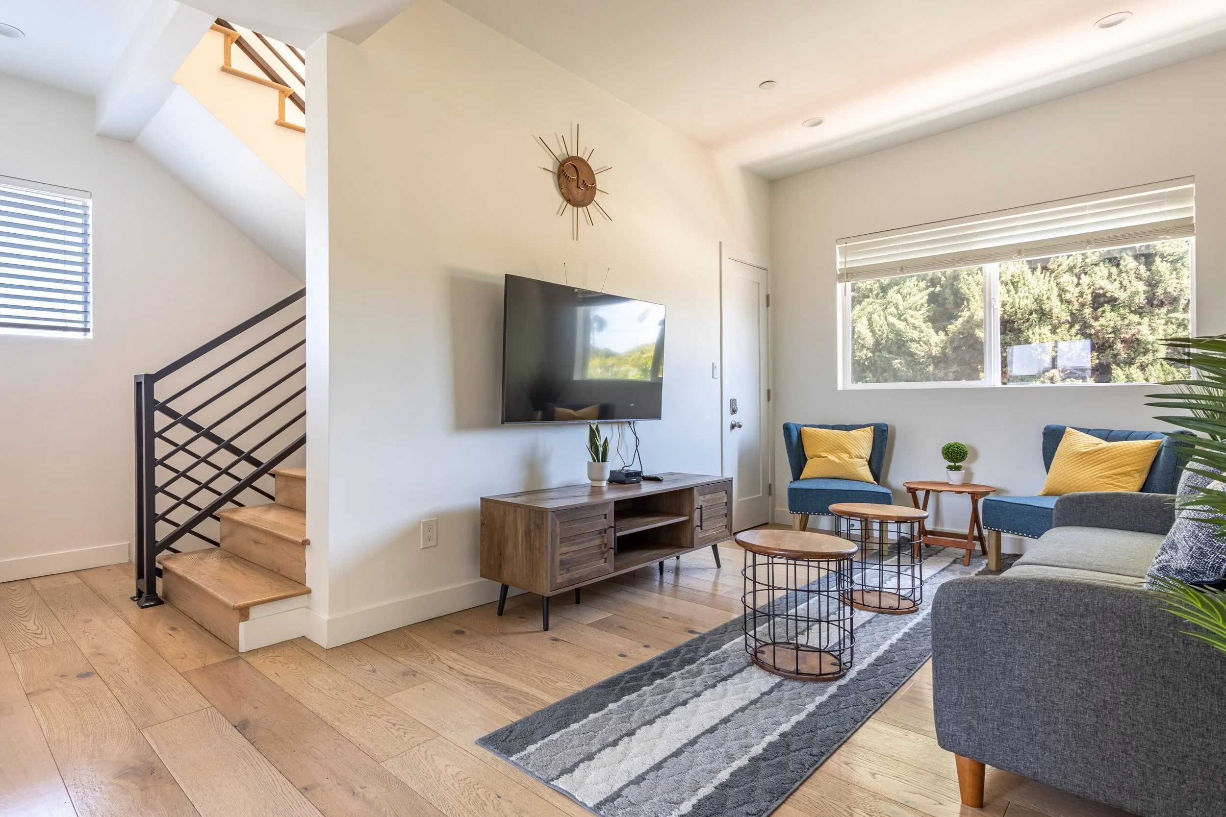 756 N Wilton Pl-12.jpg