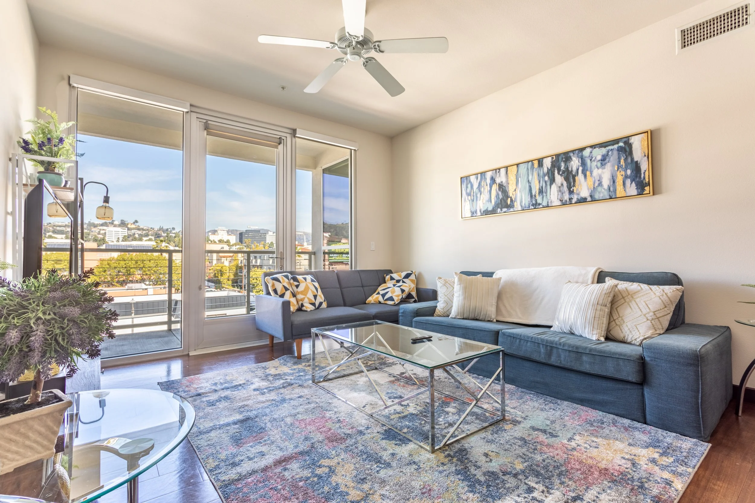 1234 N La Brea Ave. #435-10.jpg