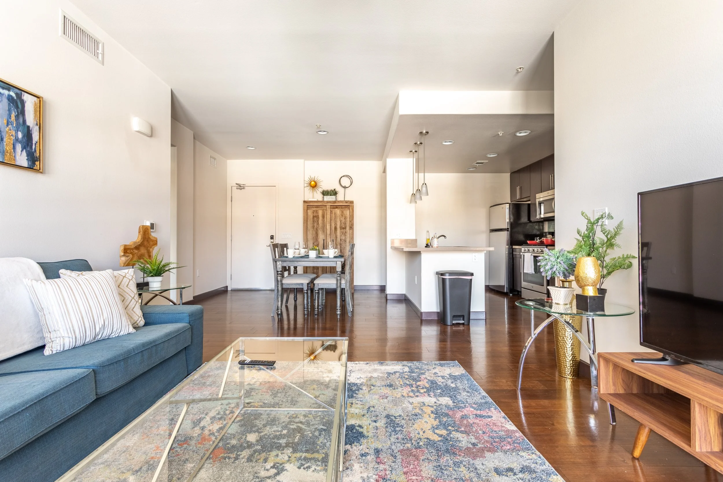 1234 N La Brea Ave. #435-2.jpg