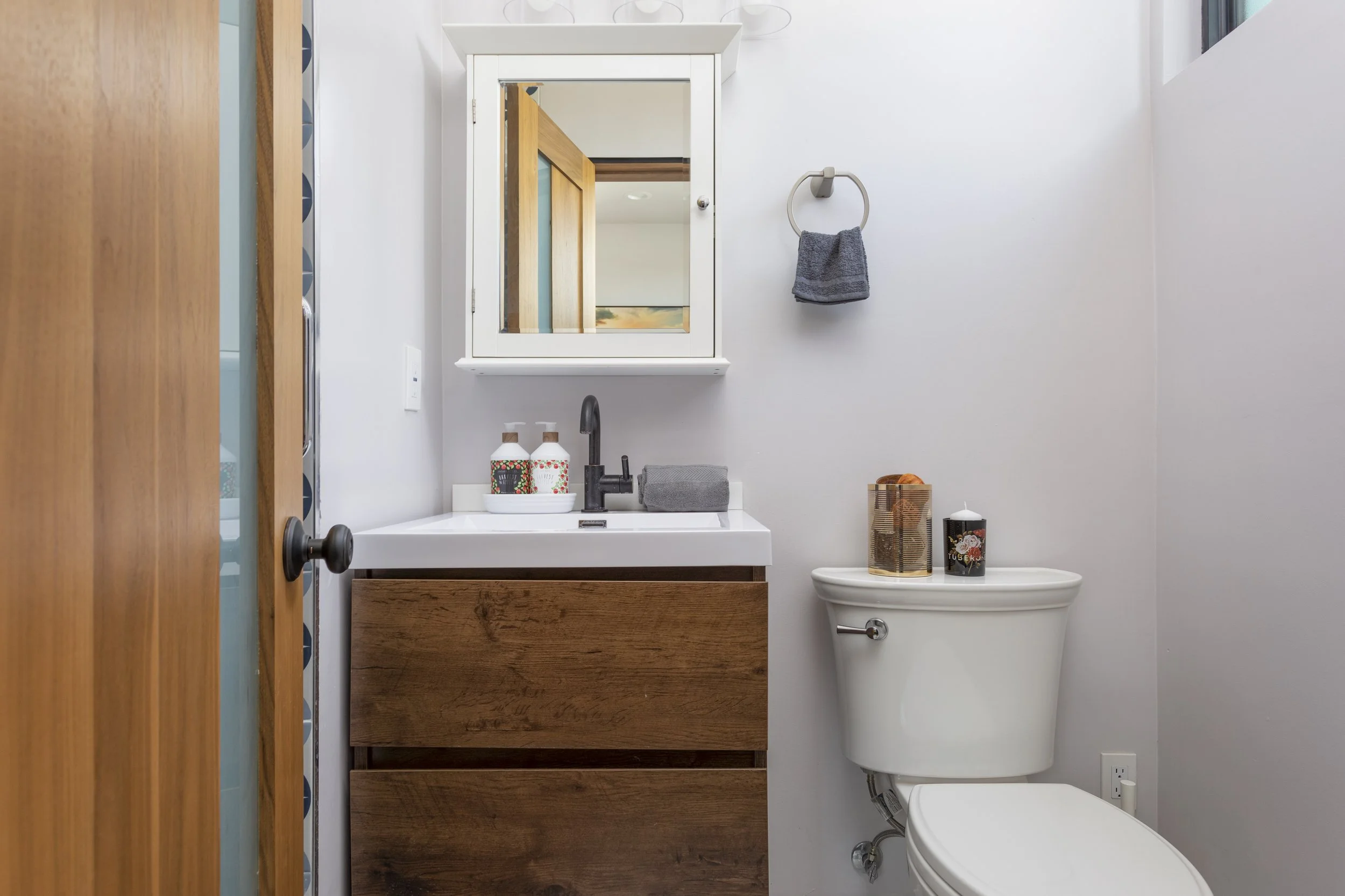 1238 S Muirfield Rd.-28.jpg