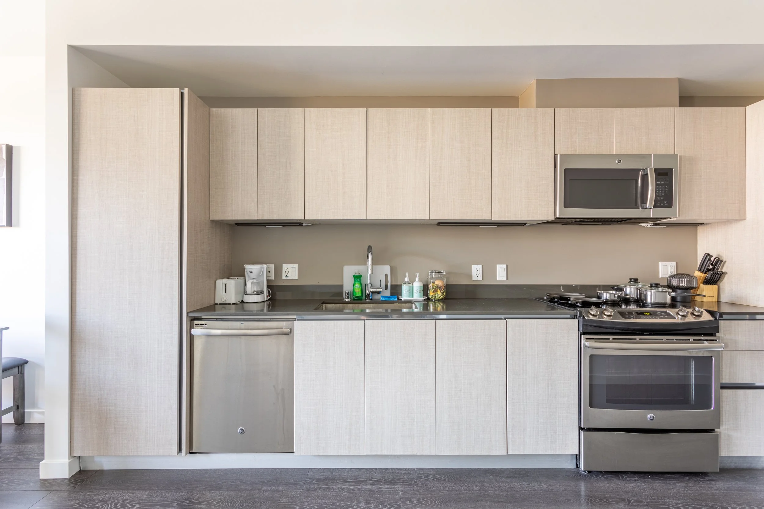 5800 Harold Way-5.jpg
