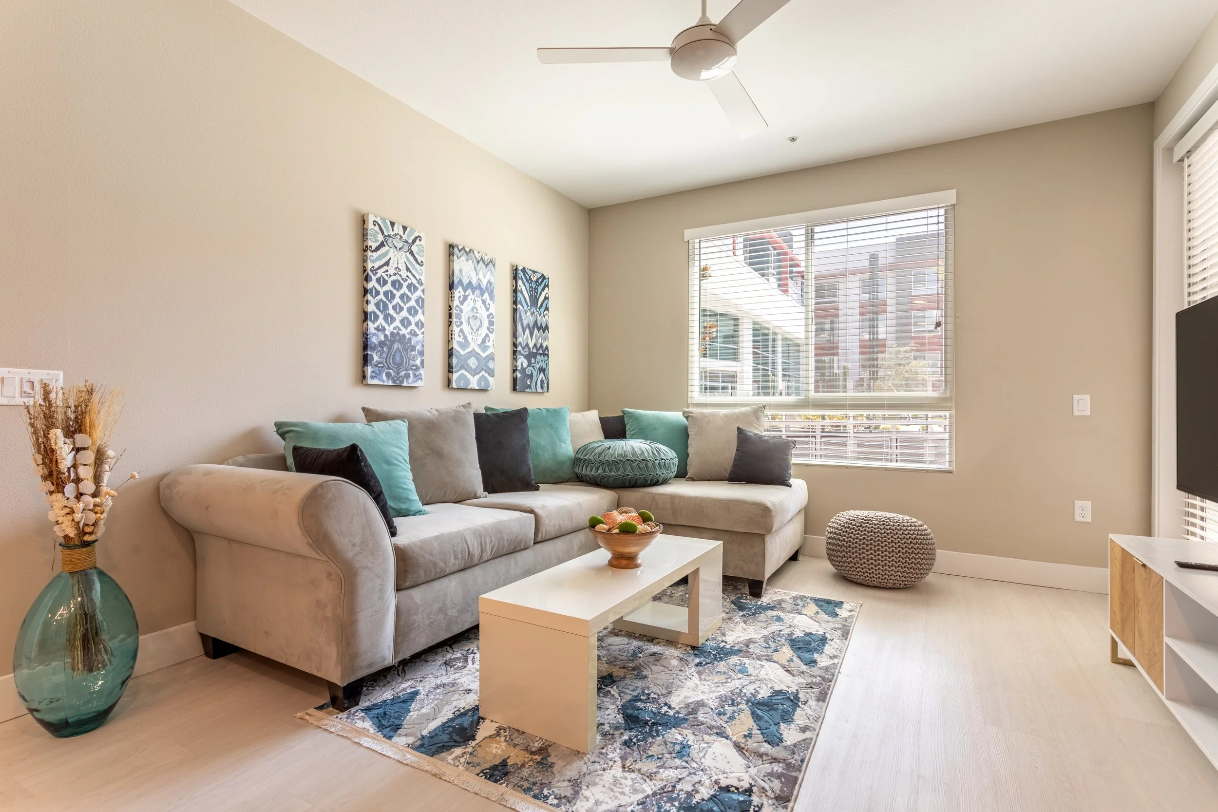 1912 S Jacaranda St #325-5.jpg
