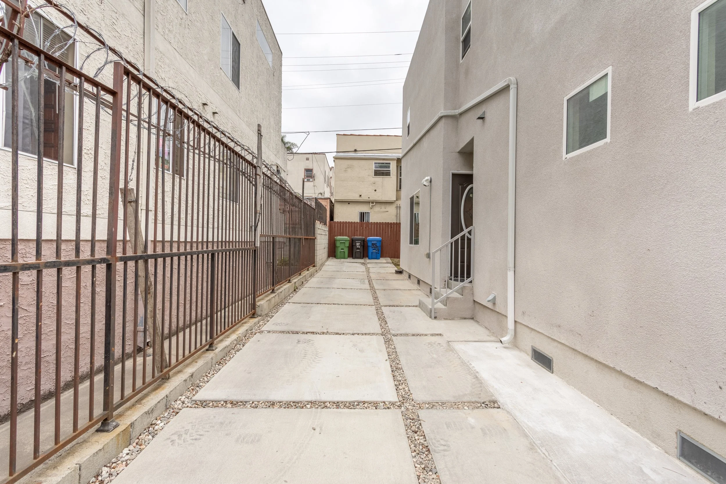 325 N Kenmore Ave.-20.jpg