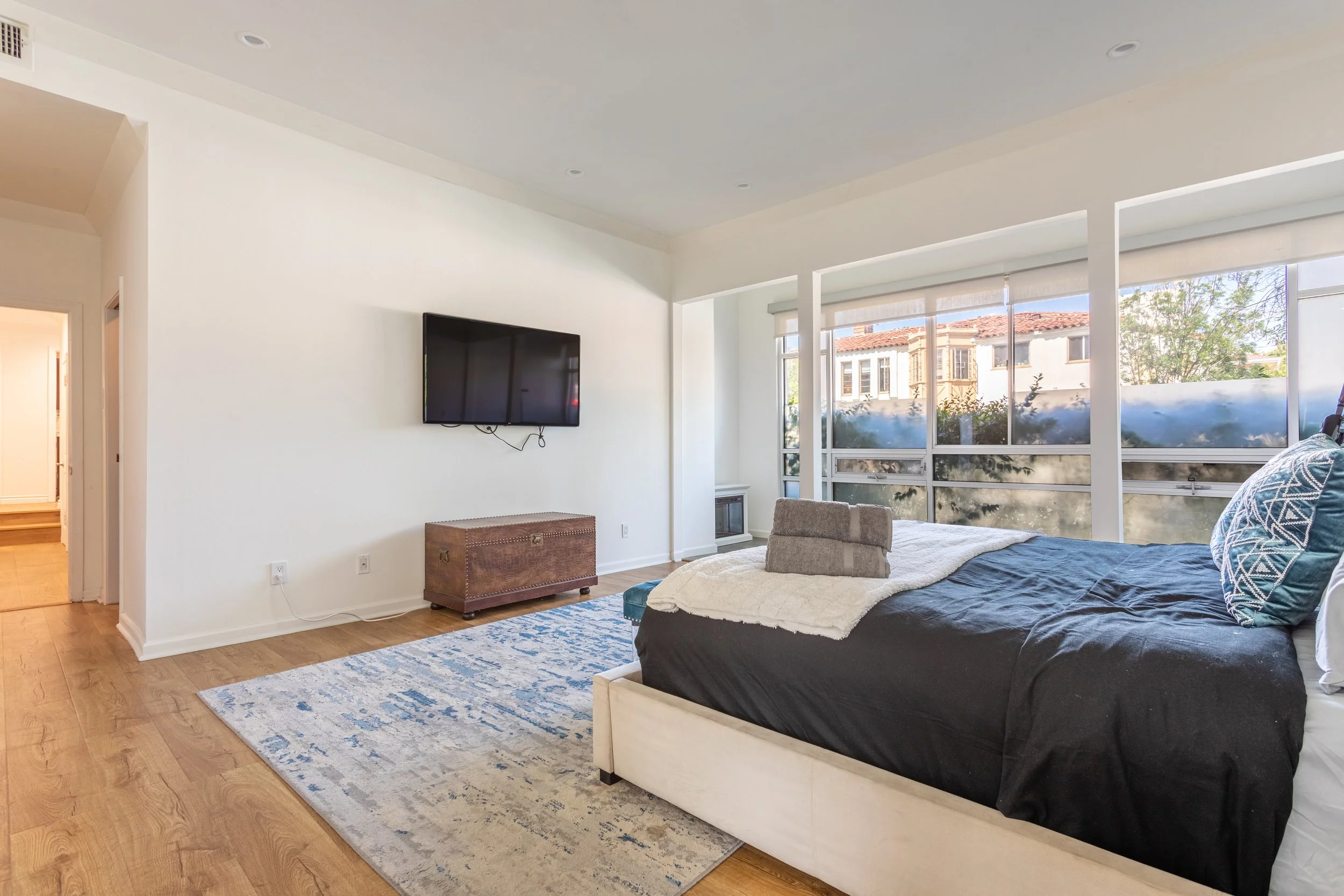 370 S Elm Dr.-23.jpg