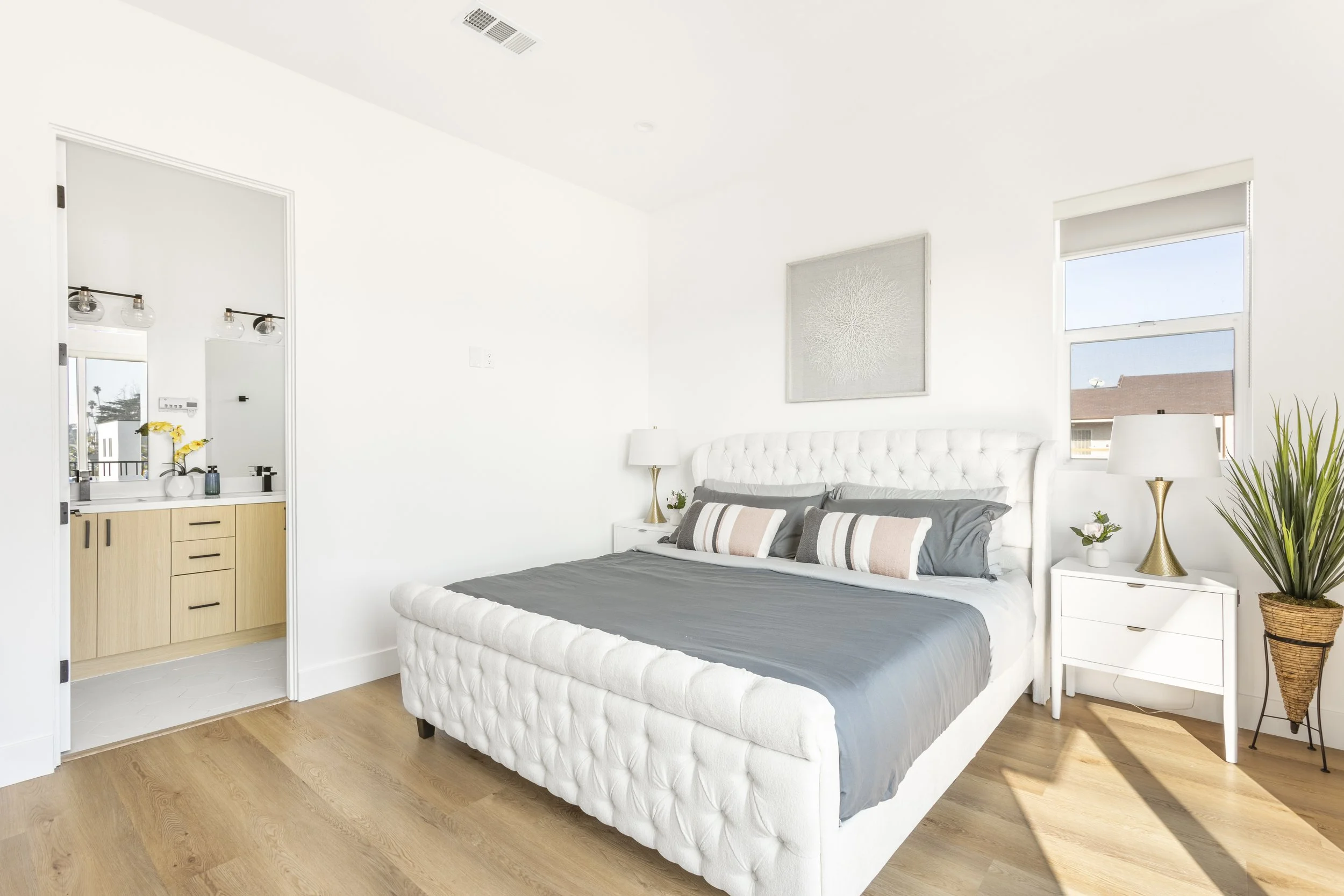 603 N. Harvard Blvd. -22.jpg