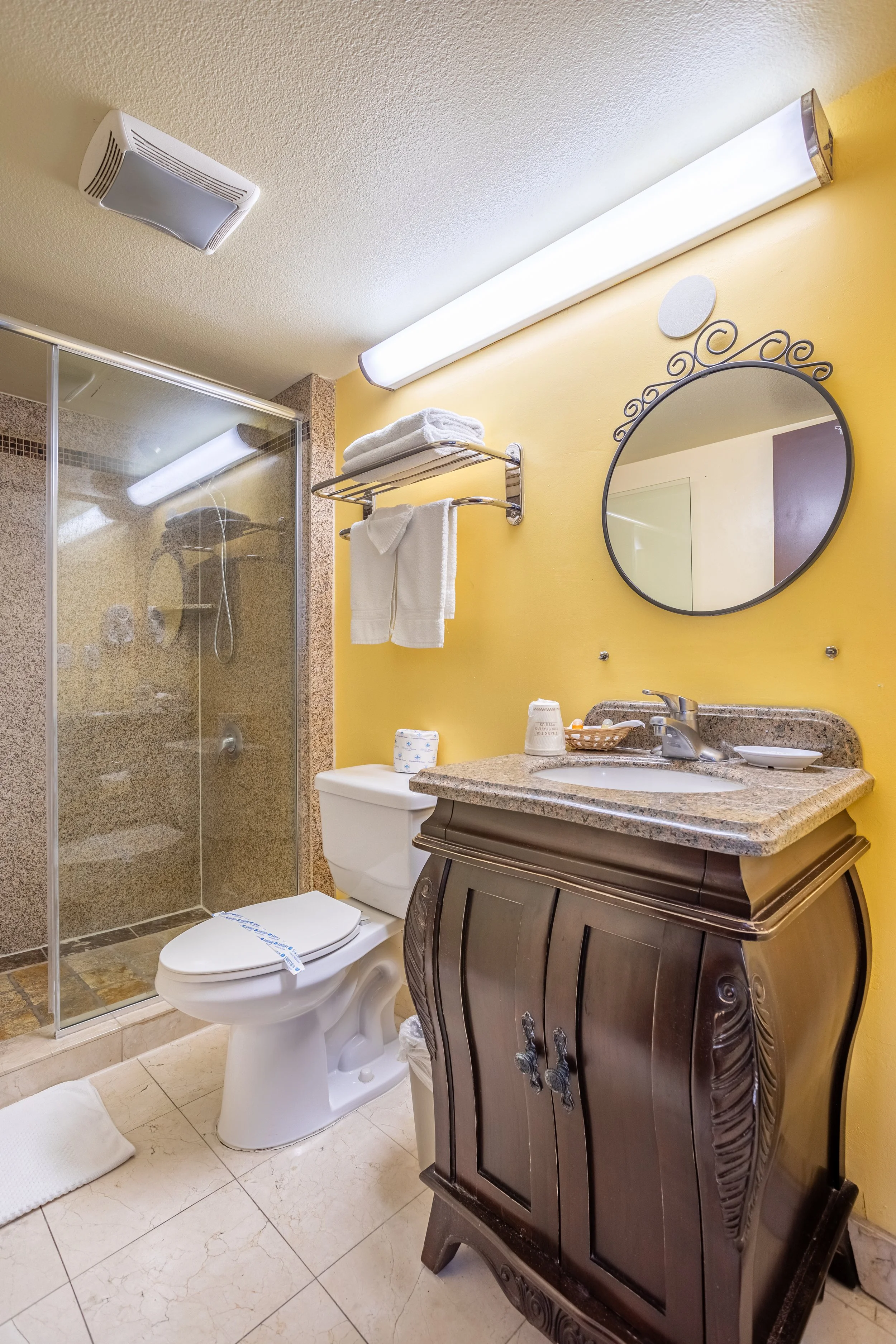 3411 W Olympic Blvd.-8.jpg