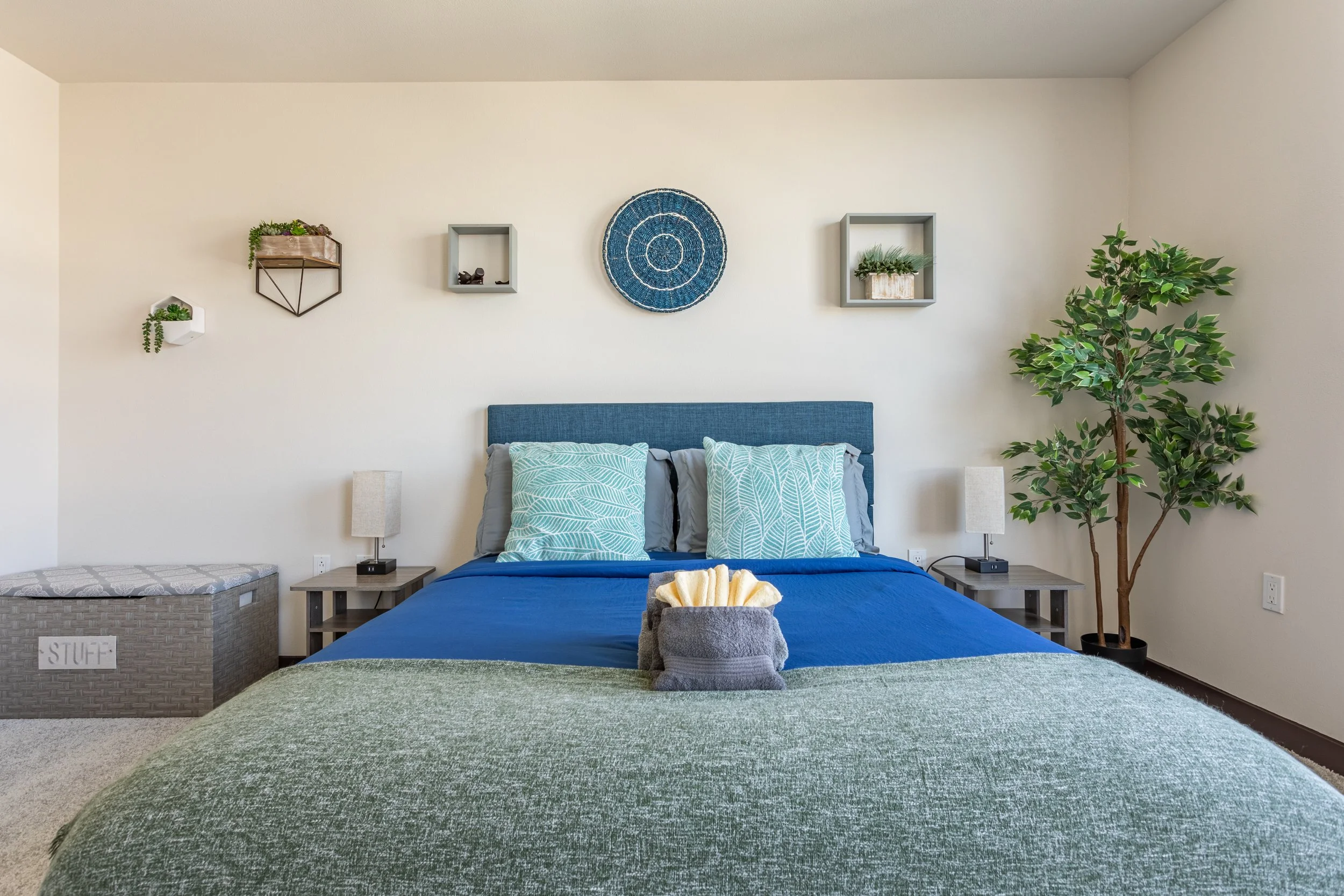 1234 N La Brea Ave. #435-12.jpg