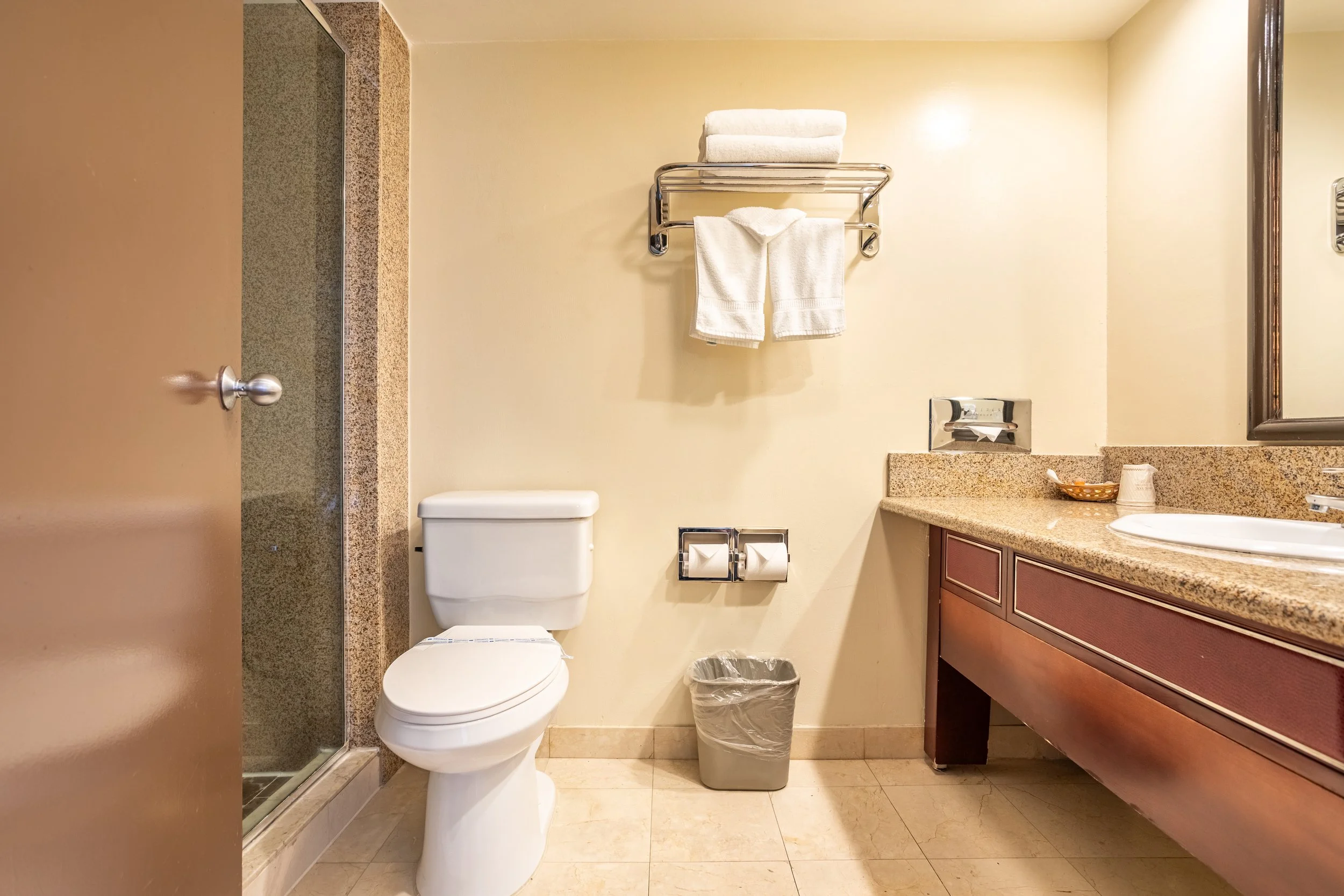 3411 W Olympic Blvd.-17.jpg