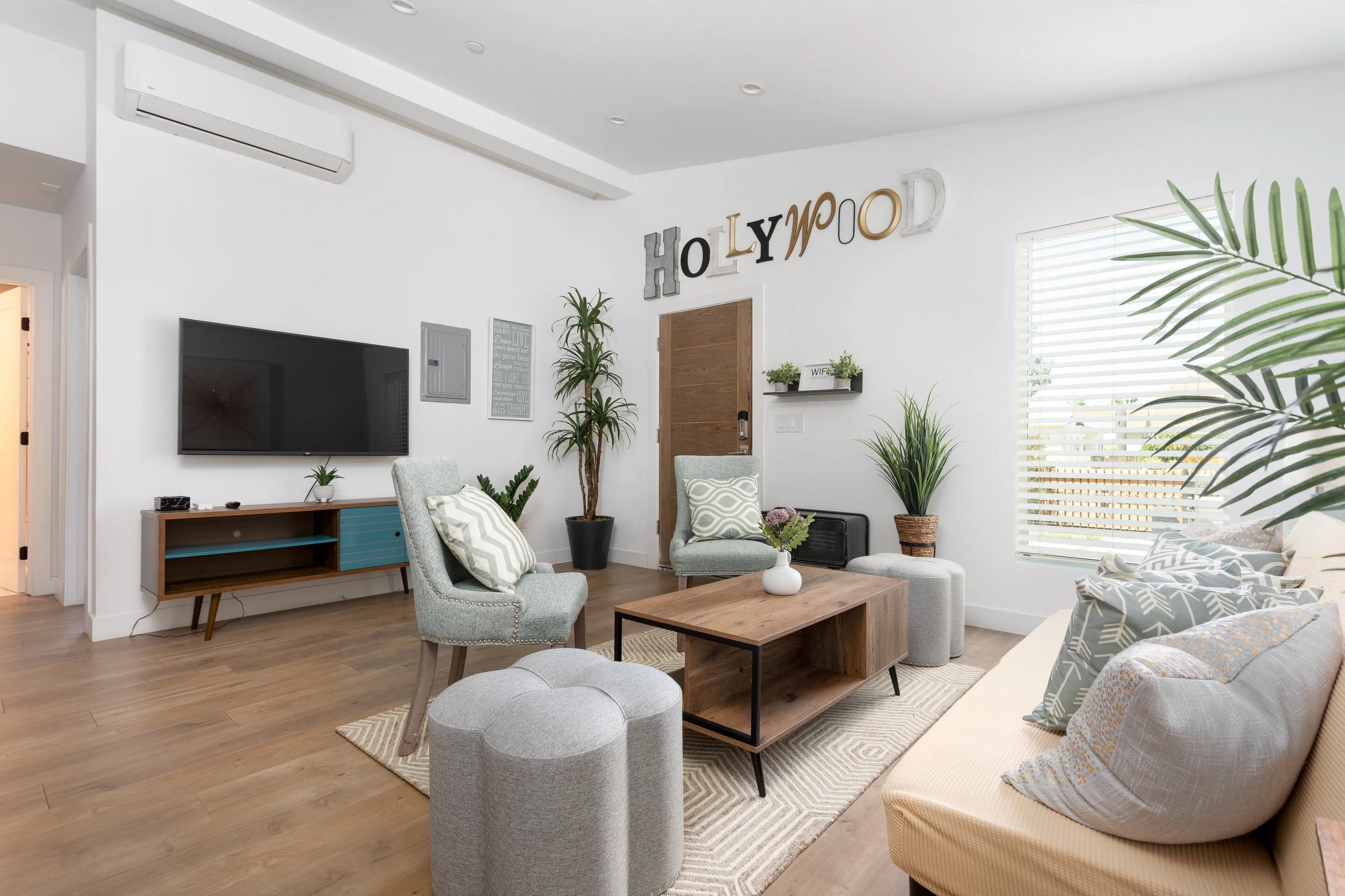 756 N Wilton Pl.-4.jpg