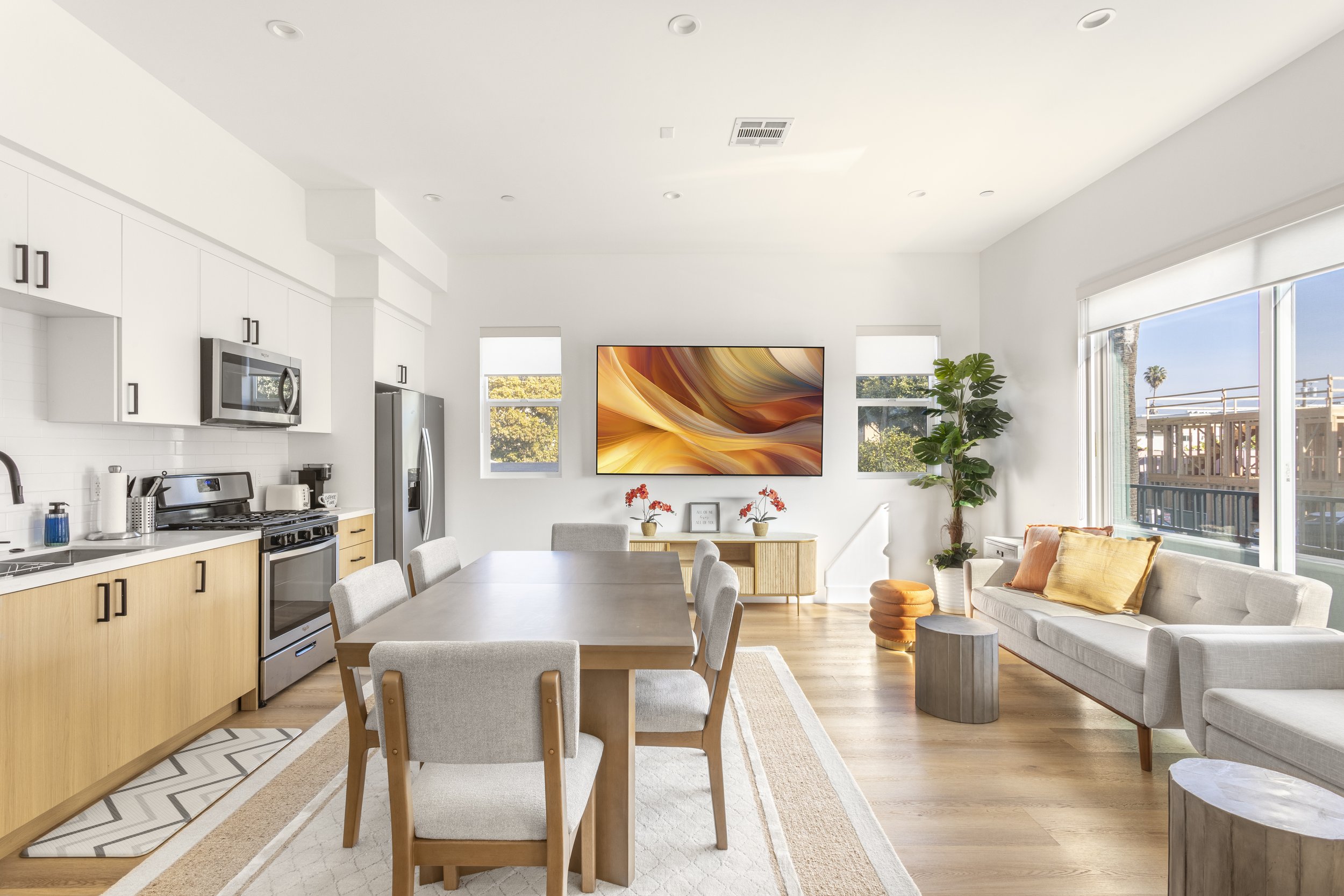 603 N. Harvard Blvd. -3.jpg