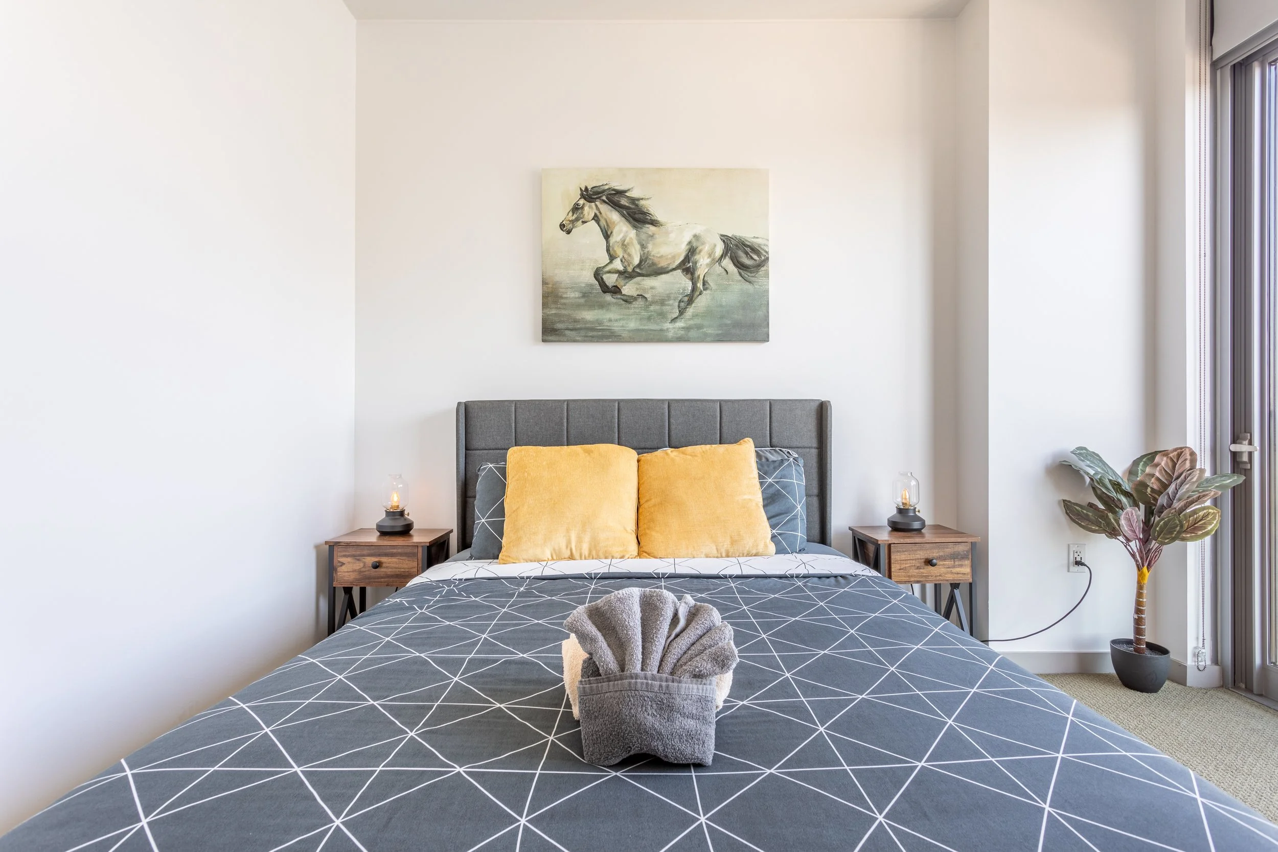 3033 Wilshire Blvd-13.jpg