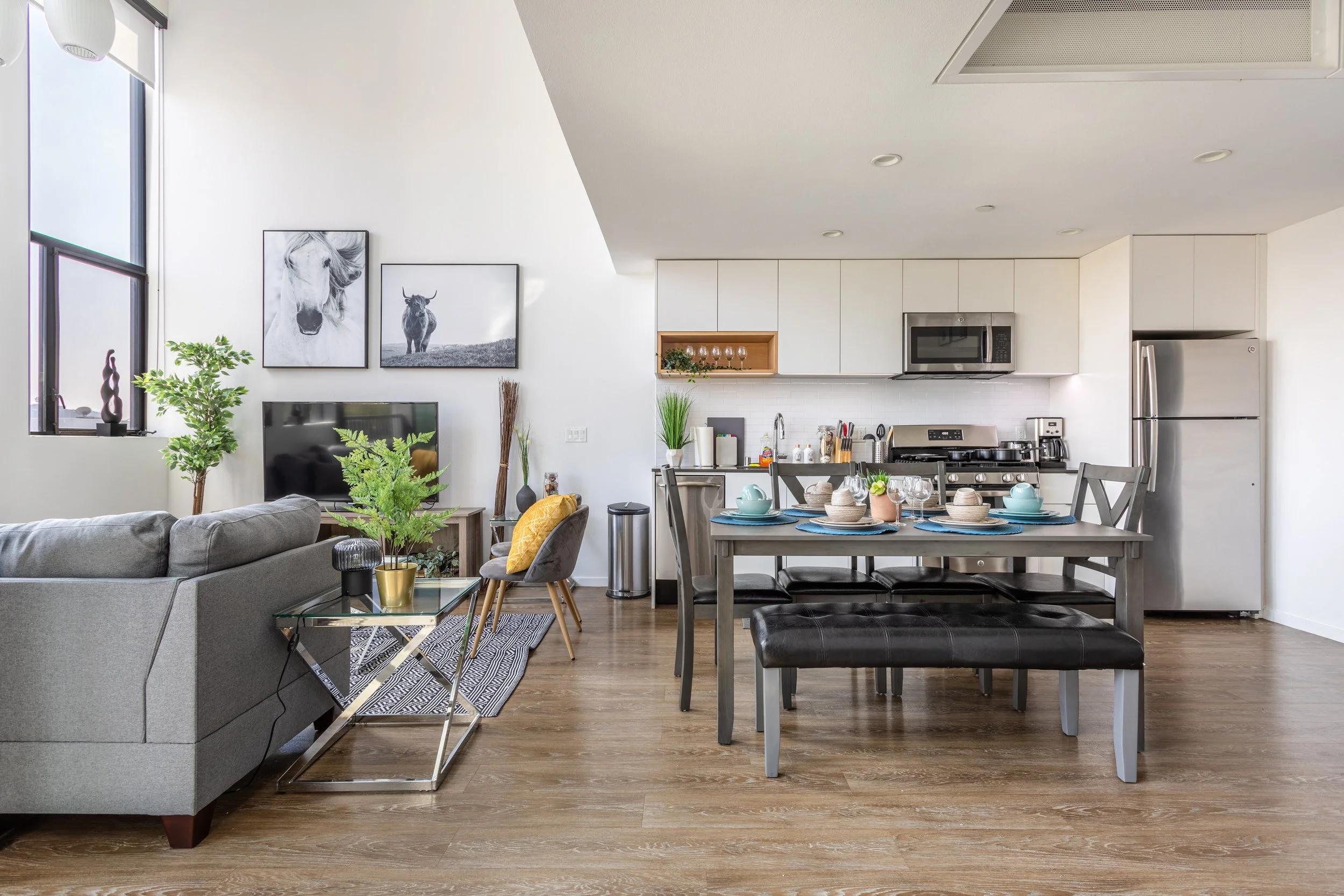 1737 N Las Palmas Ave. #PH5-5.jpg