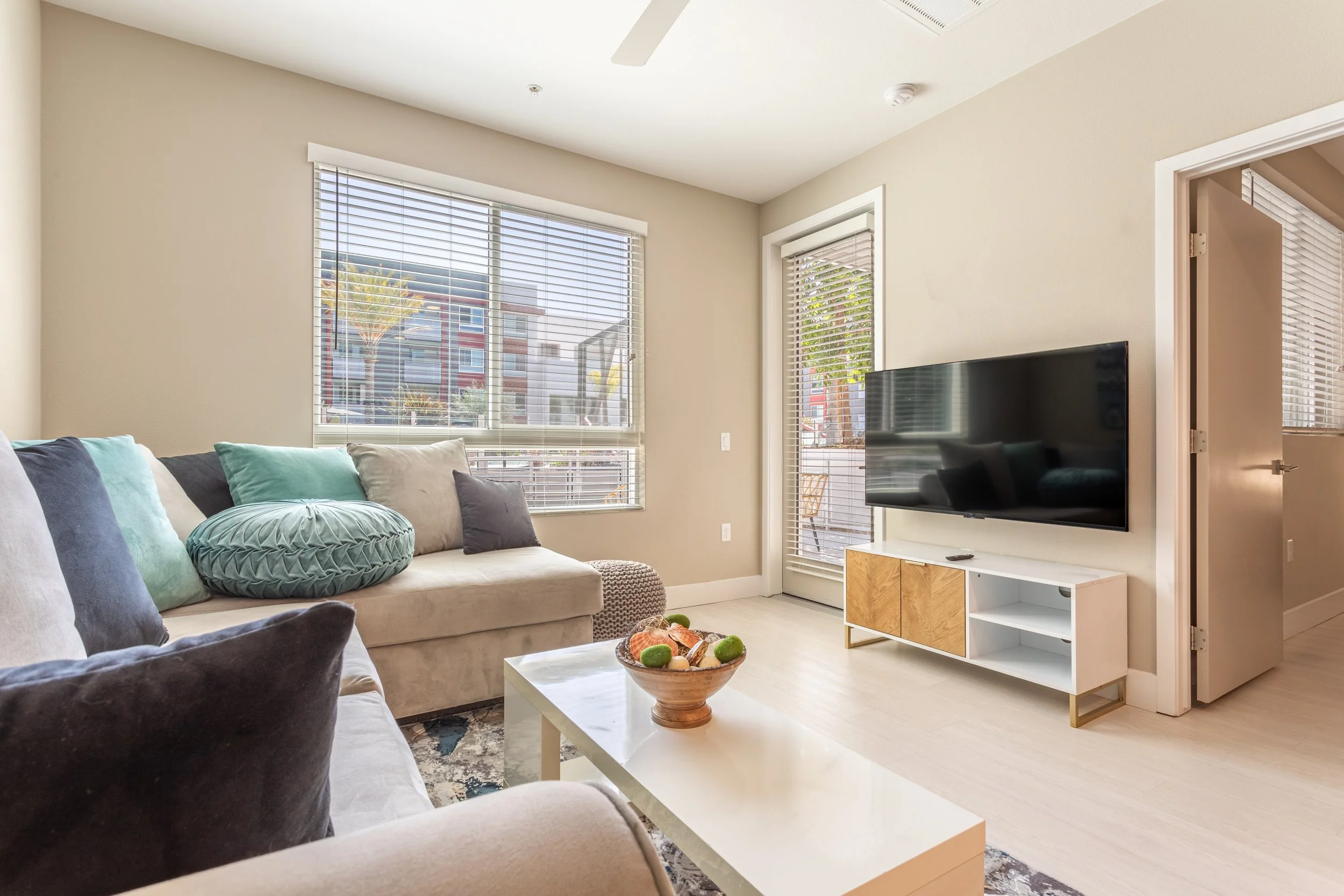 1912 S Jacaranda St #325-7.jpg