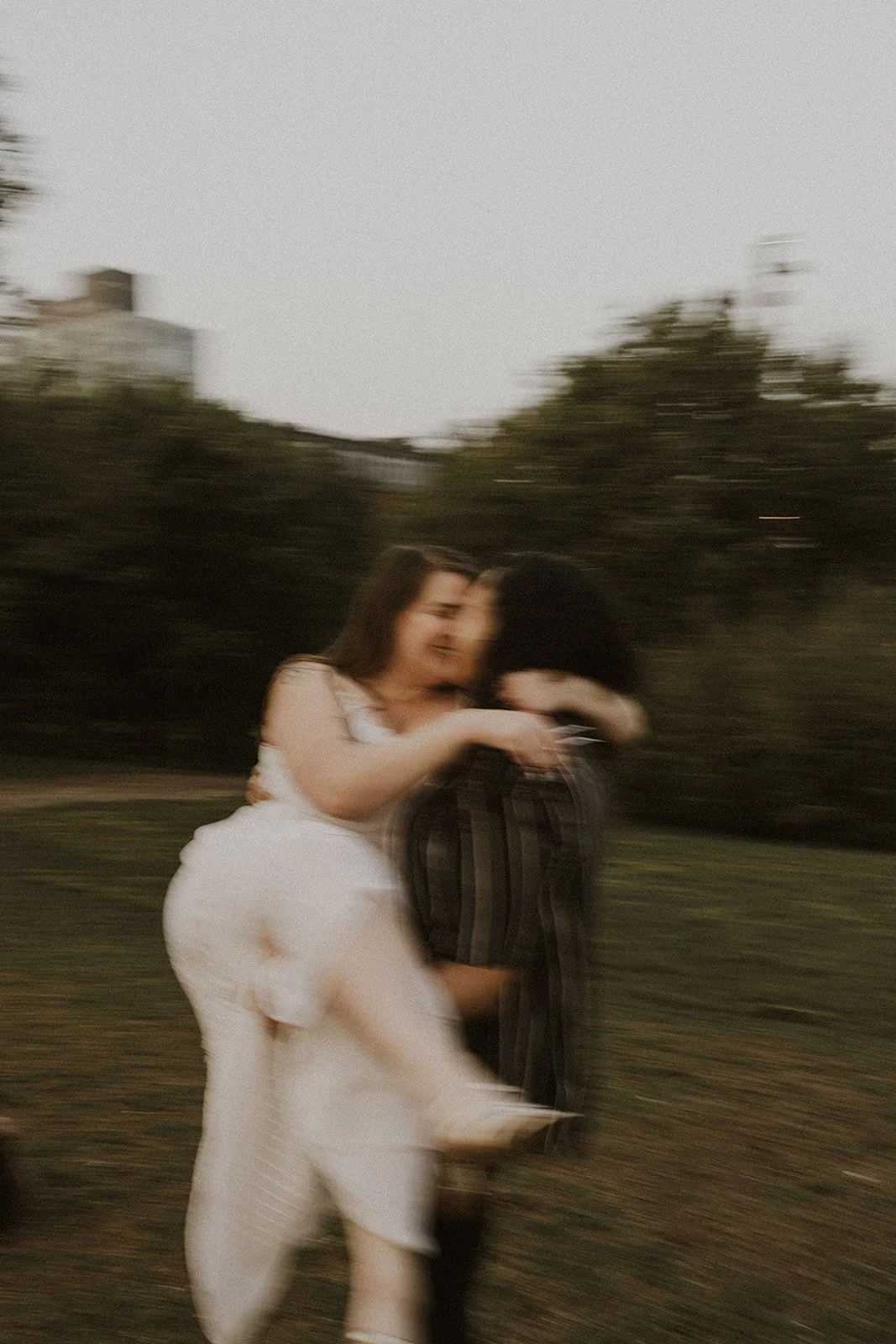 EngagementPhotosNYC-481.jpg