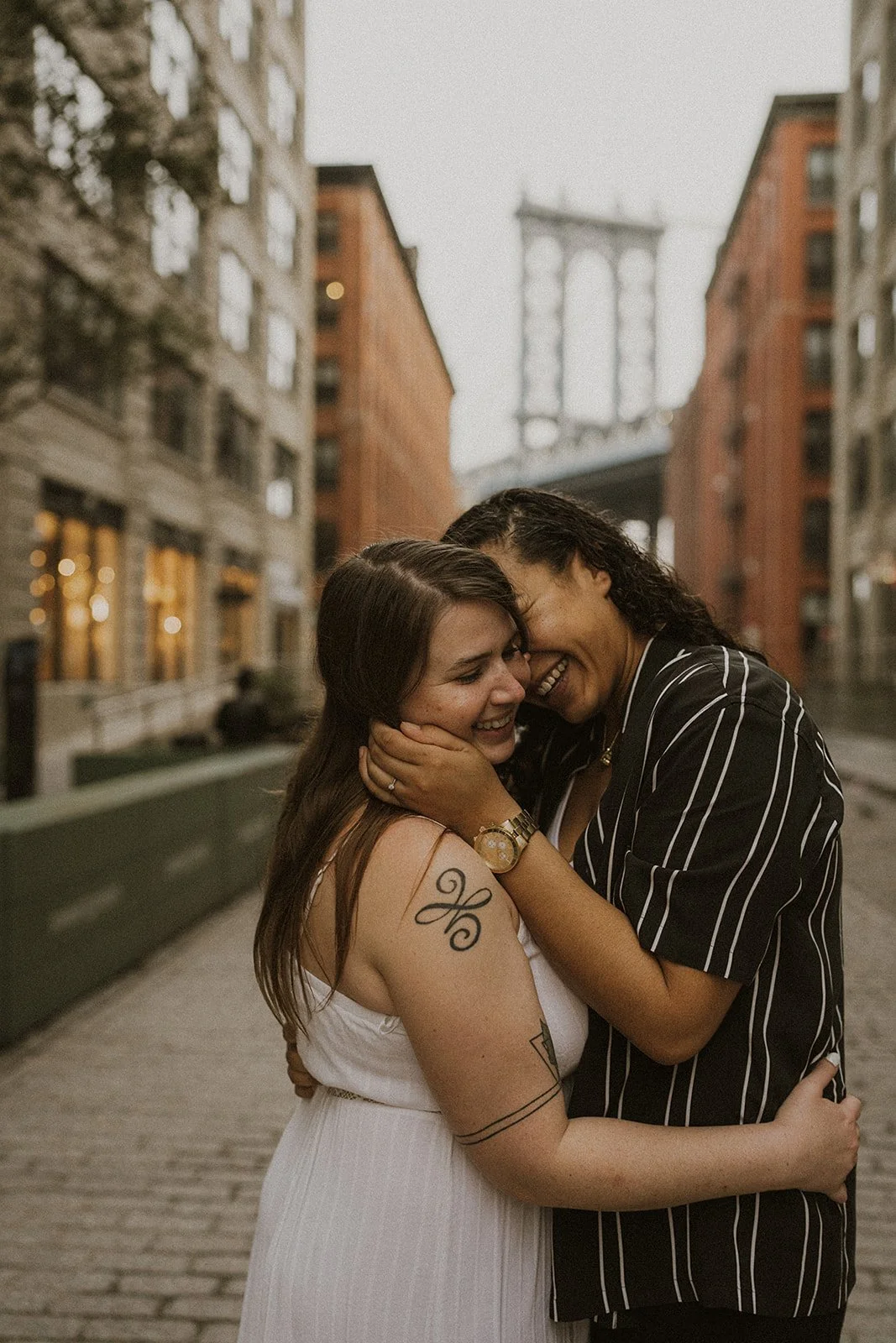 EngagementPhotosNYC-352.jpg