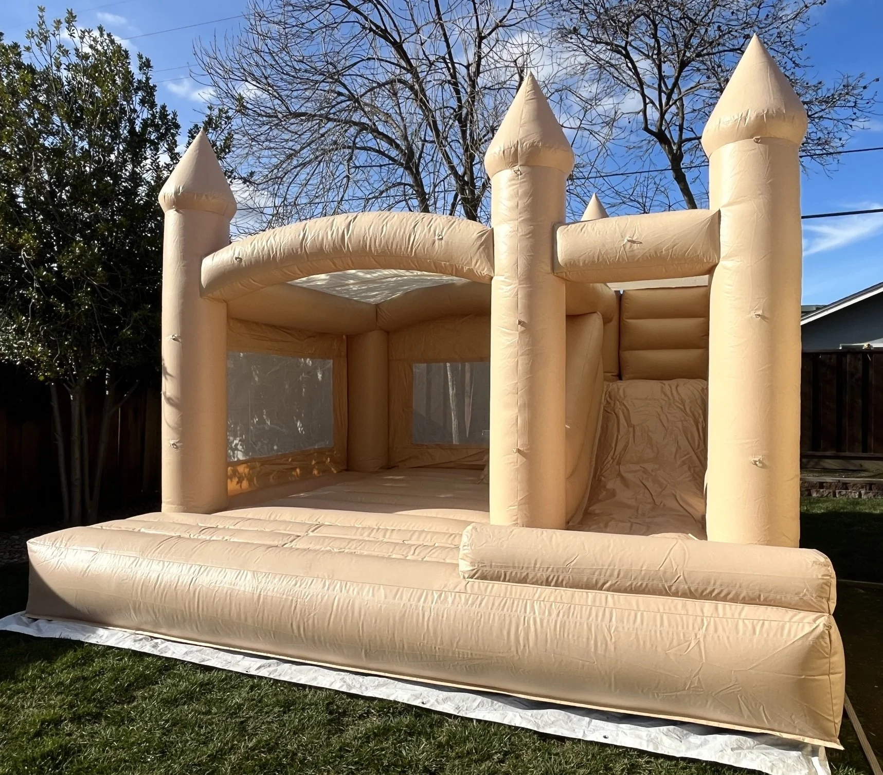 Colorful Bounce House Rentals in Northern California | Aesthetic ...